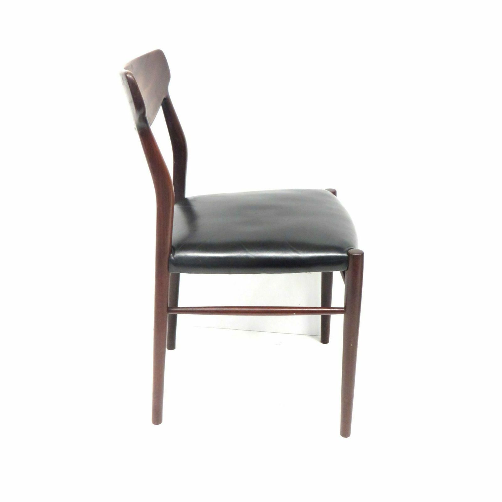 Set Of Four Danish Design Chairs By Harry østergaard From The 1960s photo Furniture
