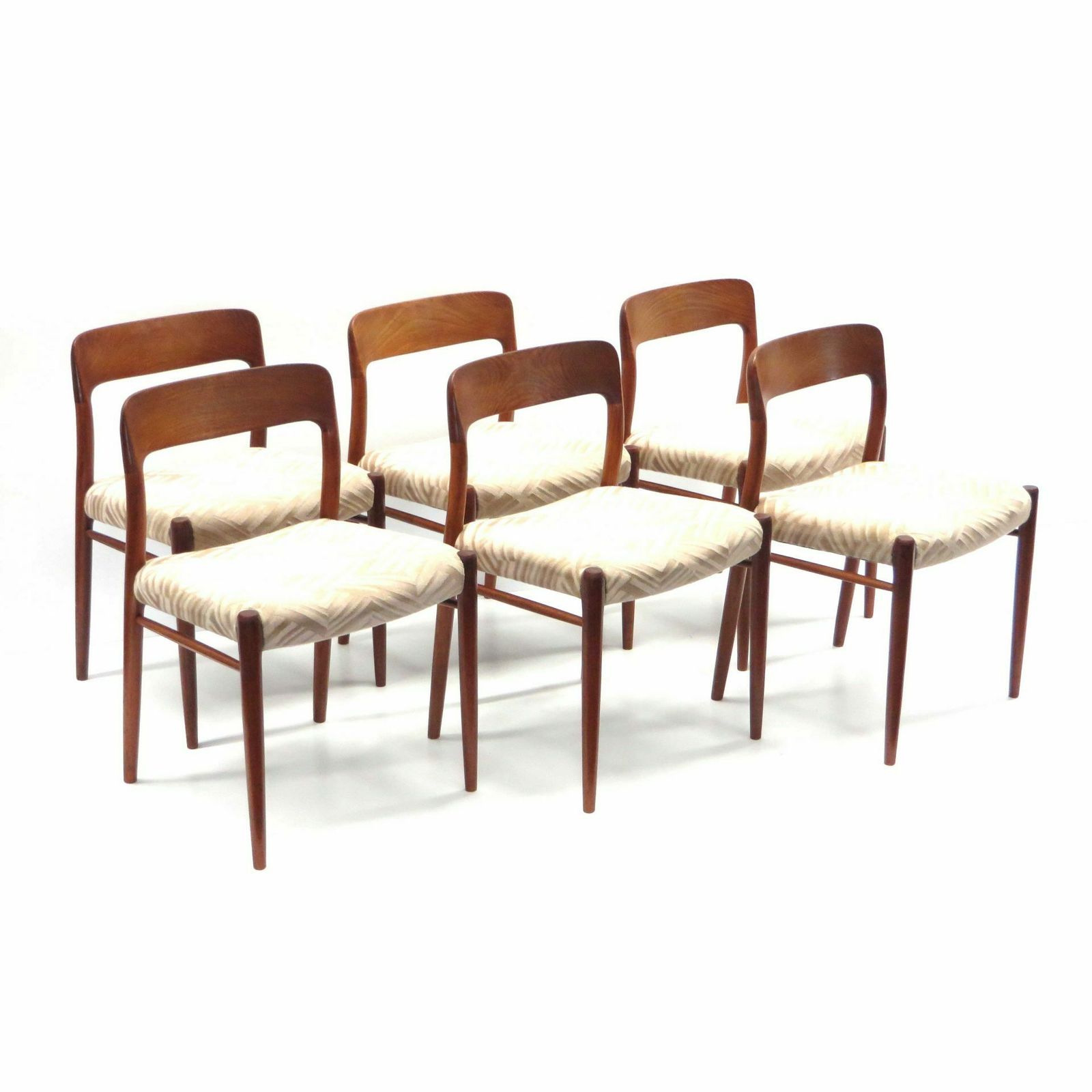 Set Of 6 Model 75 Chairs Designed By Niels Möller From The 1960s photo 2907.84