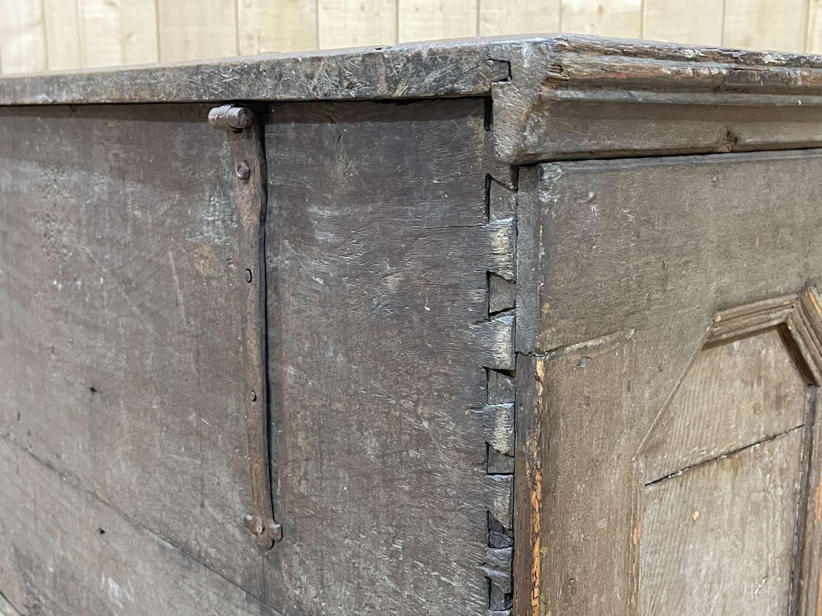 Oak And Fir Wood Trunk (17th Century) photo for sale