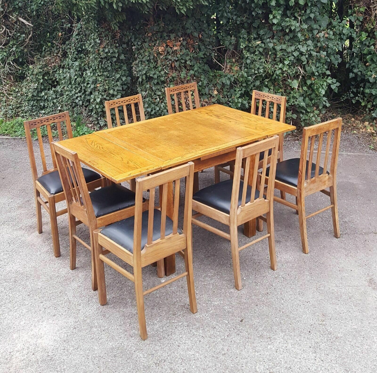 photo furniture Arts & Crafts Cotswold School Dining Room Suite Heal's Gordon Russell