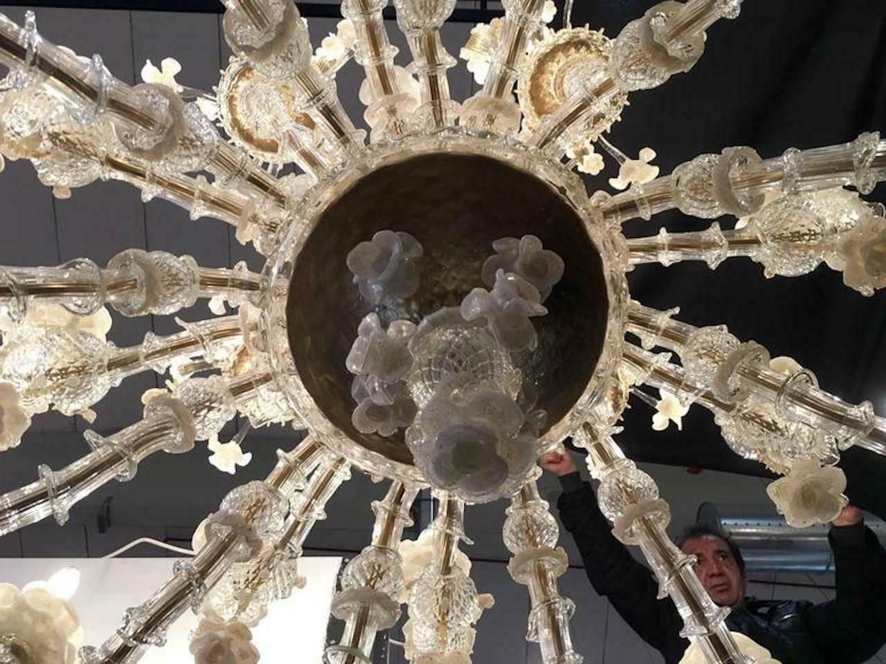 Spectacular Italian Chandelier Gold Inclusions, Murano, 1980s photo vinterior