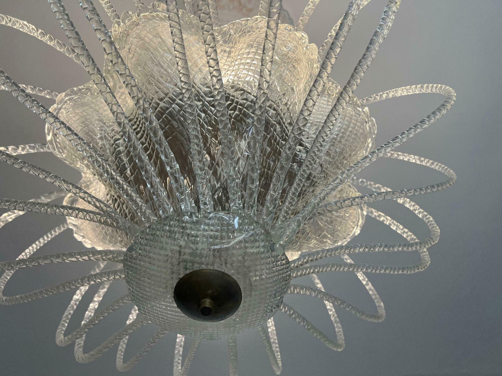 Stunning And Original Chandelier By Barovier & Toso, Murano, 1940s photo vinterior