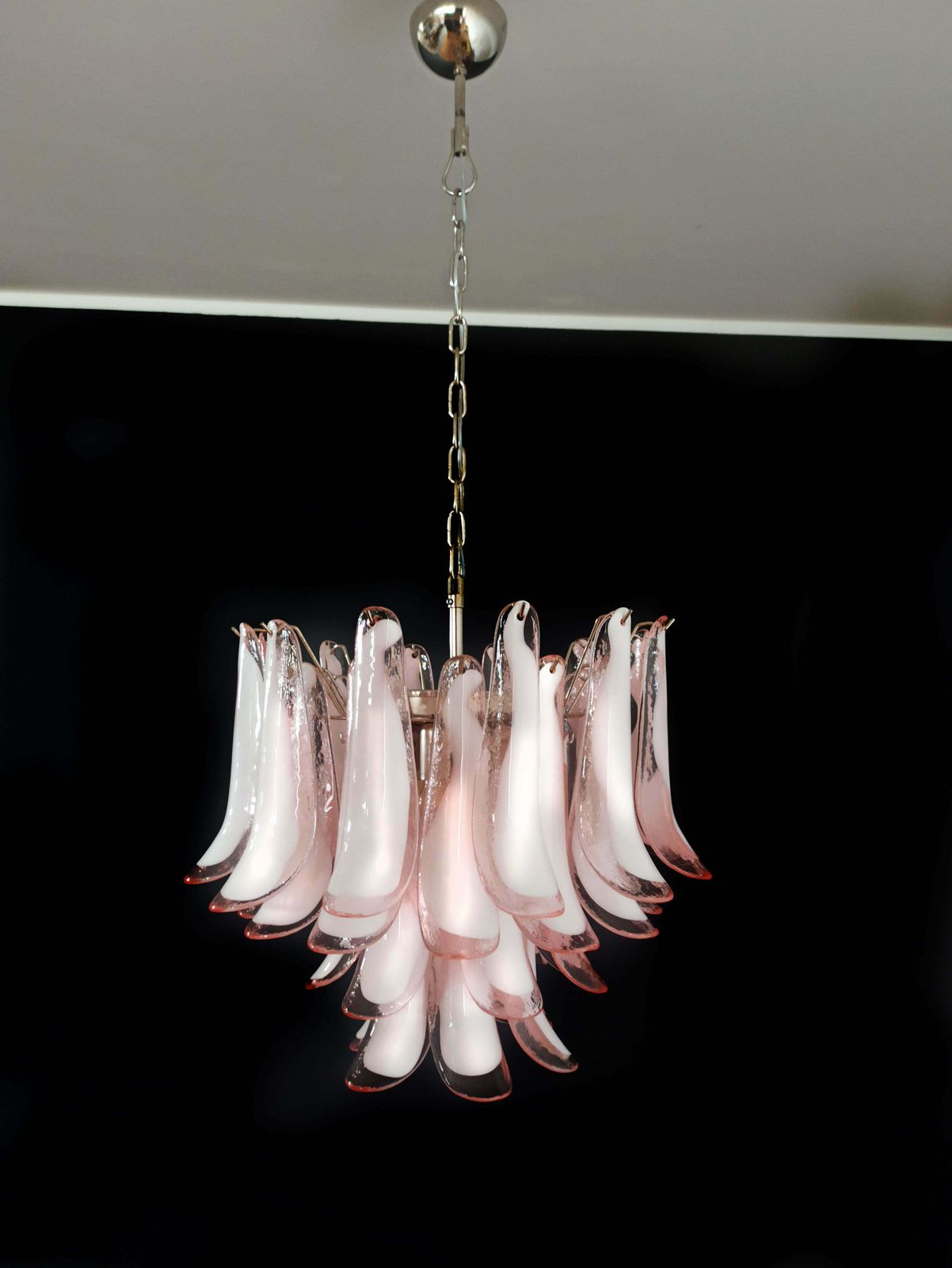 Pair Of Elegant Chandeliers 36 Pink Petals, Murano photo vintage