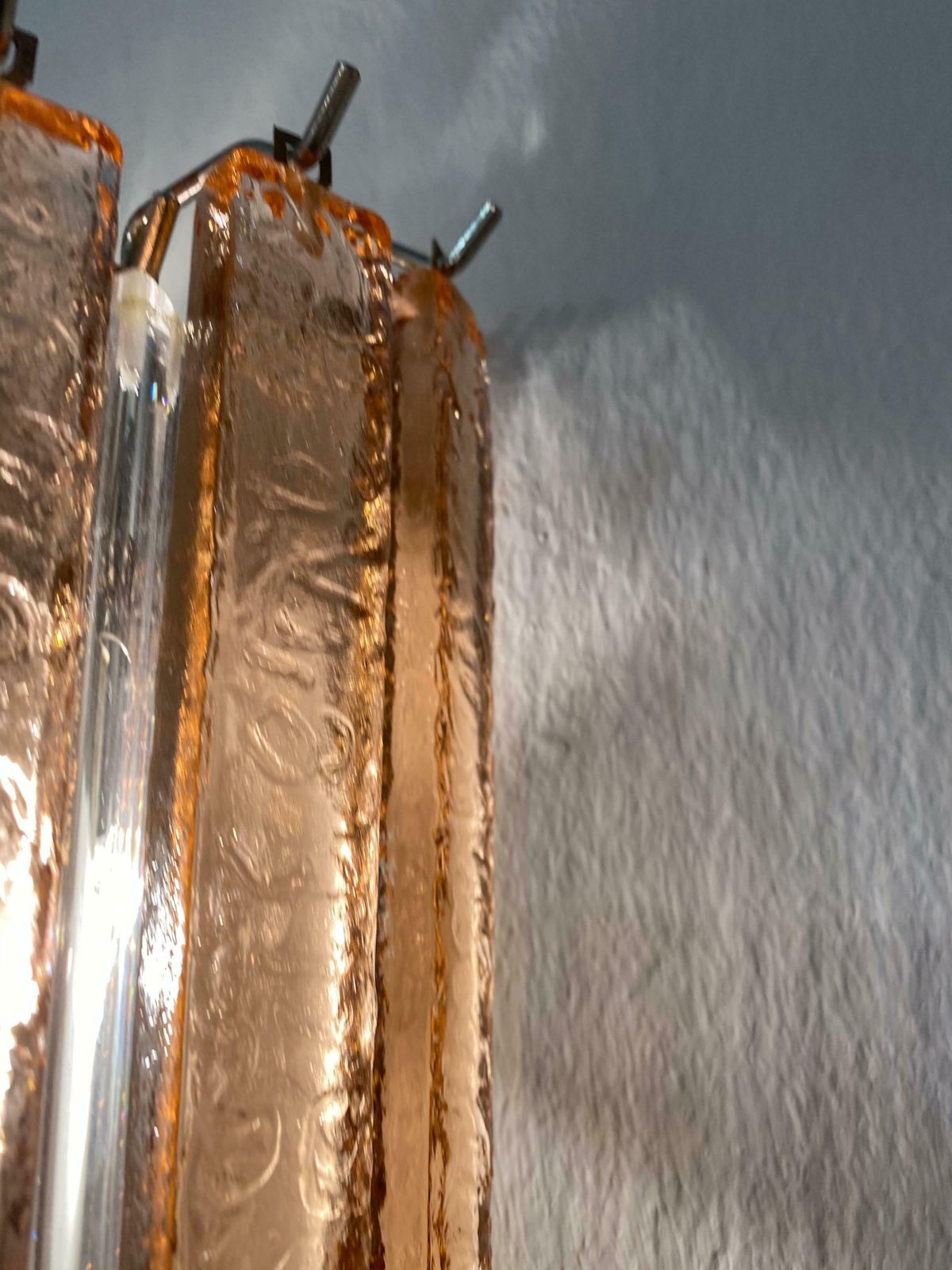 Pair Of Italian Wall Sconces, Ice And Pink Triedri By Venini, Murano, 1980s photo vintage