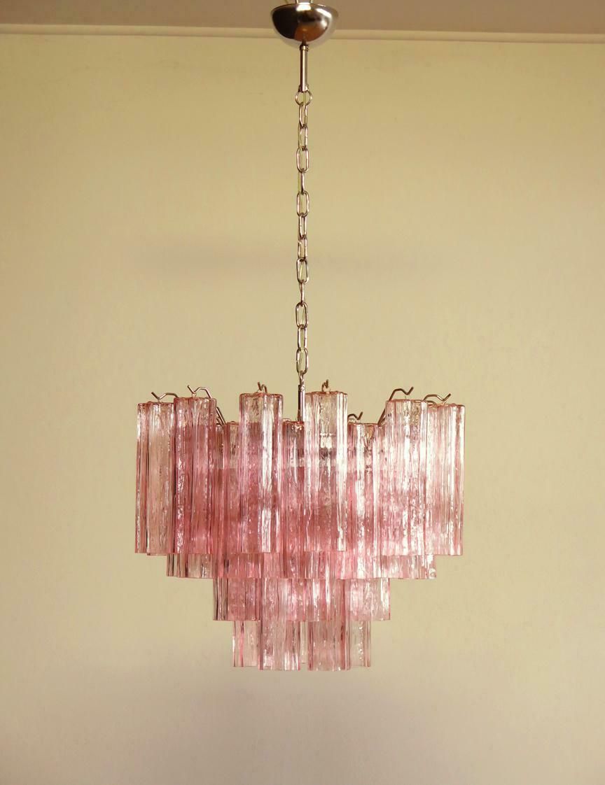 photo vinterior Four Tronchi Chandeliers Style Toni Zuccheri, 36 Pink Glasses, Murano, 1990