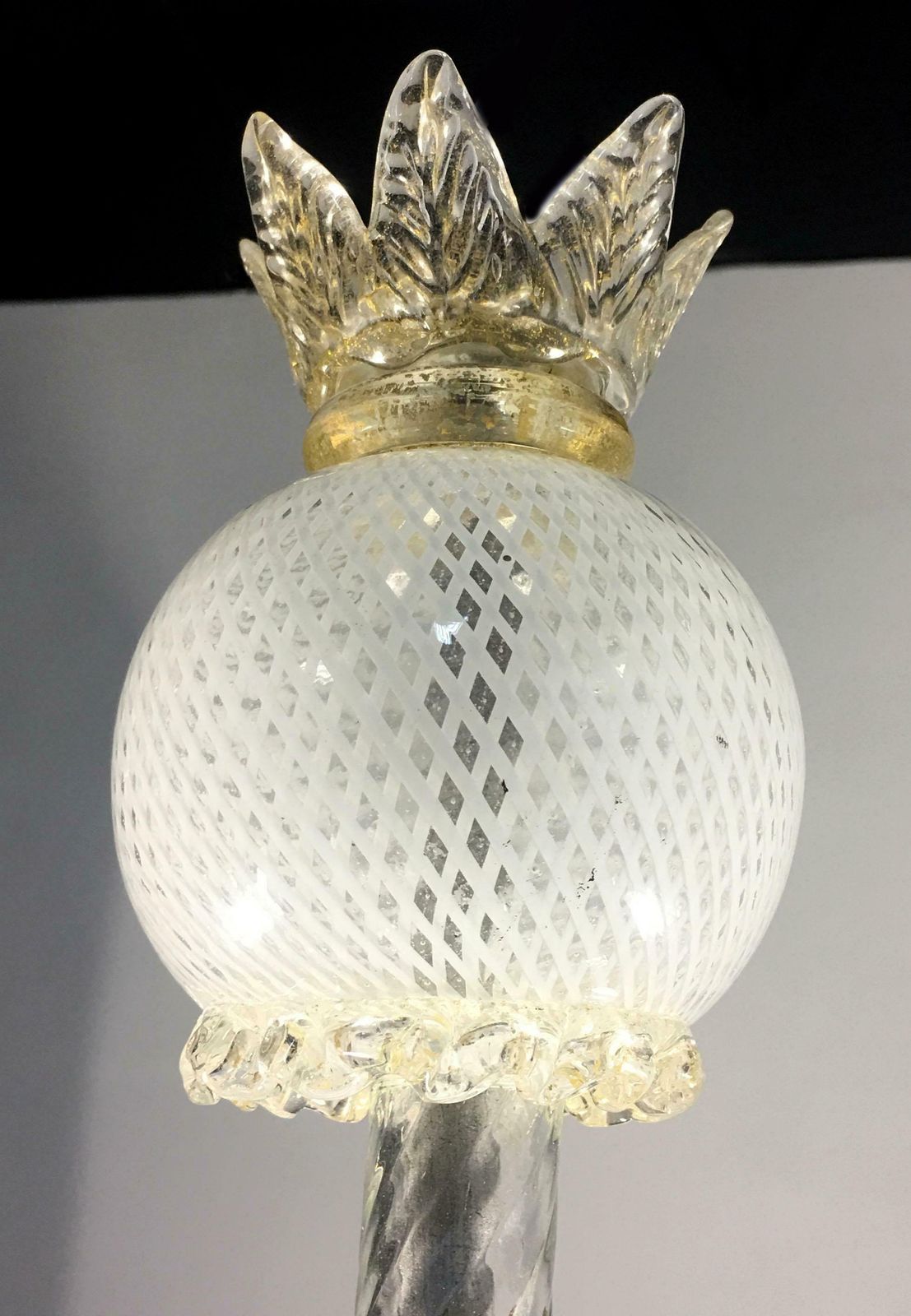Lighting Chandelier "Reticello" Gold Inclusions Attributed To Seguso. Murano, 1940 photo