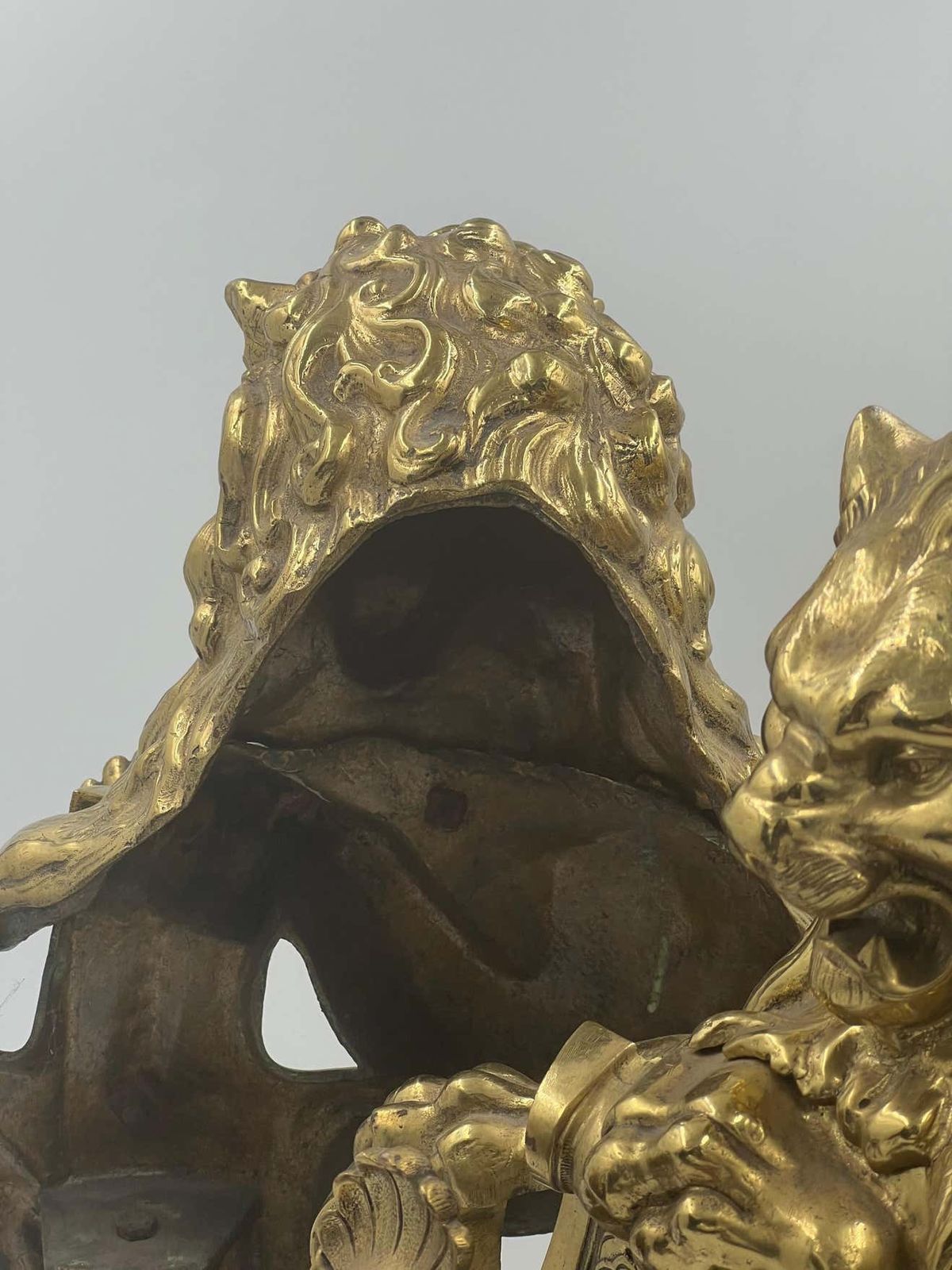 4200.0 Pair Of Chimney Pots In Gilded Bronze, Florence 1890 photo