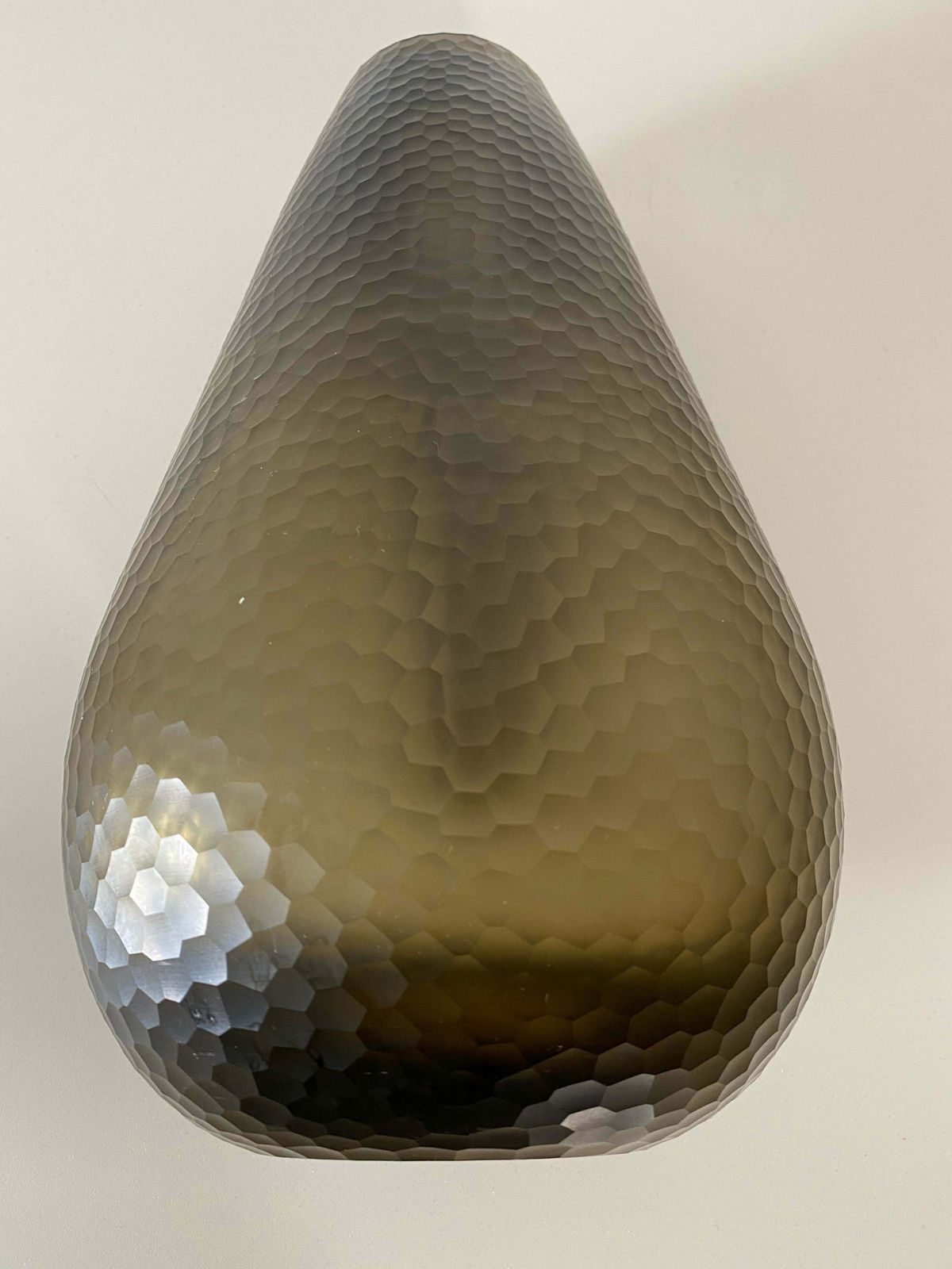 photo for sale Battuto Nido D’ape Amber Vase Attributed To Carlo Scarpa, Murano, 1940