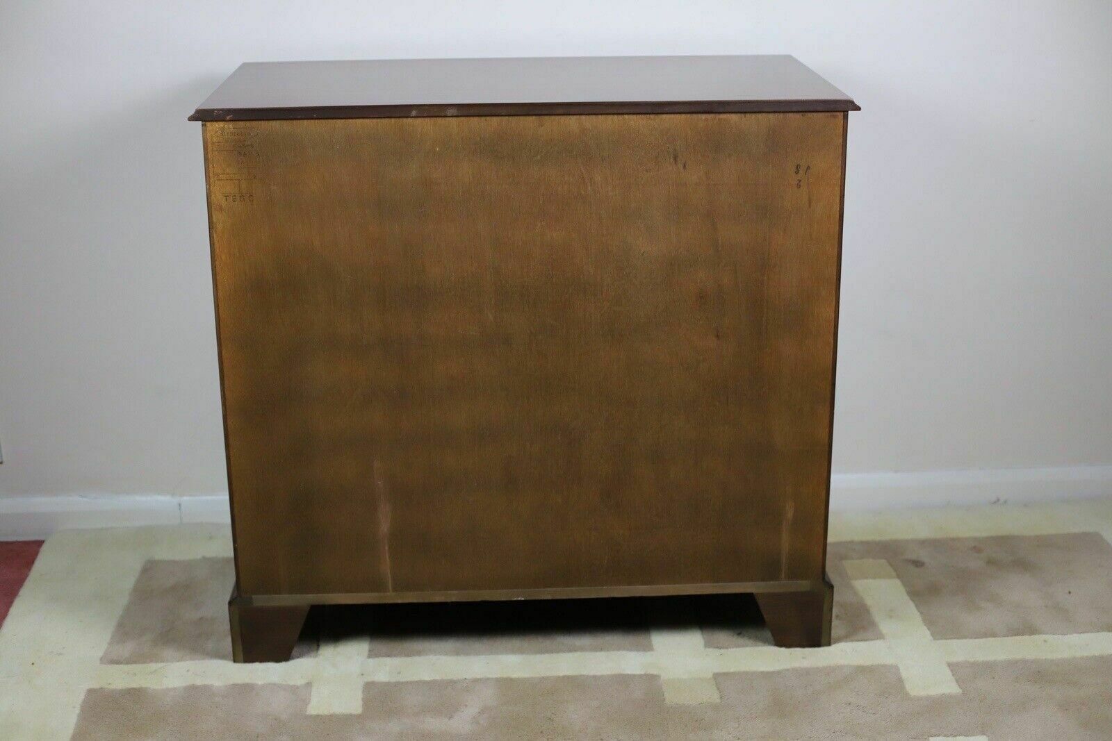 695.0 George  III Style  Mahogany Chest Of Drawers Made By Bevan Funell Reprodux photo