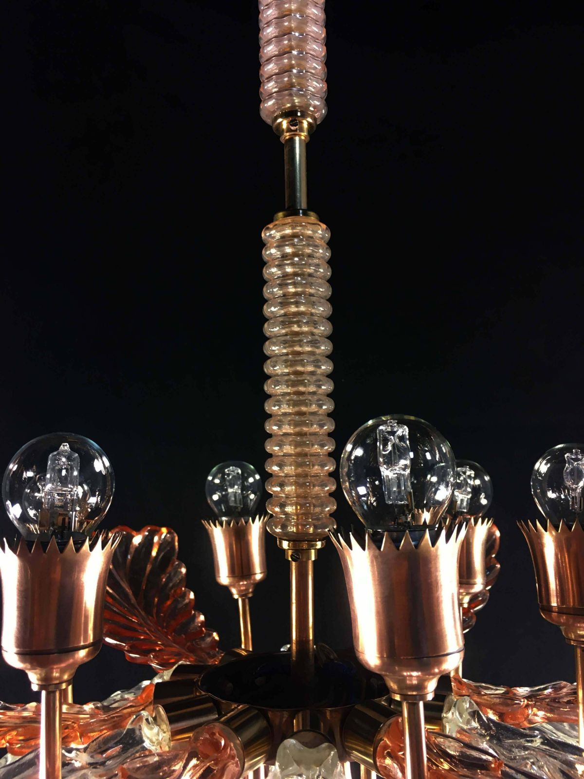 photo vinterior Elegant And Rare Chandelier By Barovier & Toso, Murano, 1940s