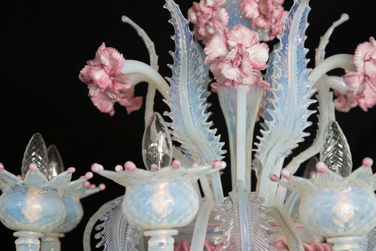 Stunning Light Blue And Pink Venetian Chandelier, Murano, 1950s photo Lighting