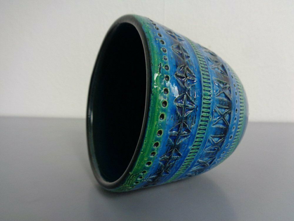 Italian Rimini Blue Ceramic Cachepot By Aldo Londi For Bitossi, 1960s photo vinterior
