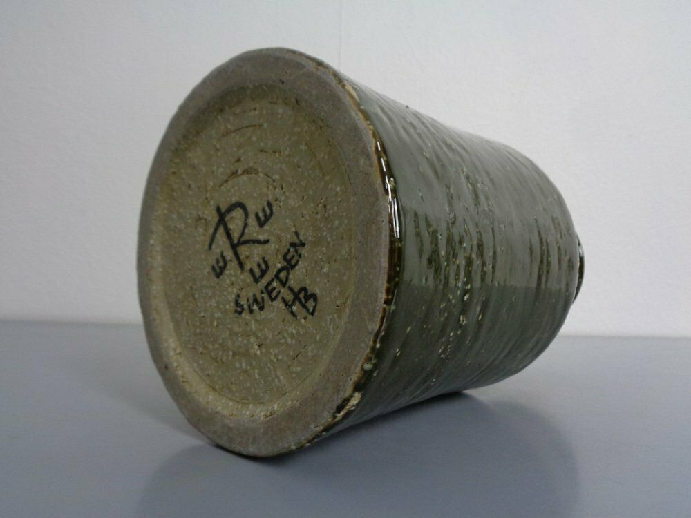 Swedish Faience Vase By Hertha Bengtsson For Rörstrand, 1960s photo vinterior
