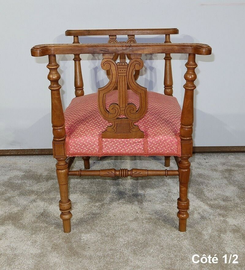 photo vinterior Small Bench With Armrests In Solid Walnut, 19th Century