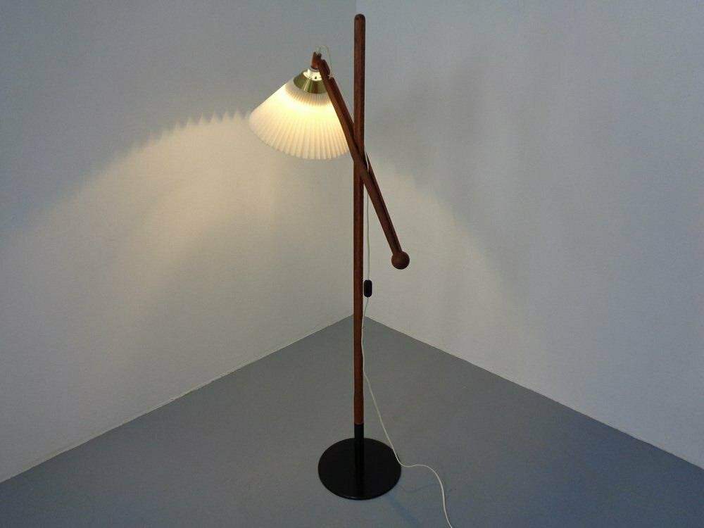 Lighting Adjustable Teak Floor Lamp Model 325 By Vilhelm Wohlert For Le Klint, Denmark, 1950s photo
