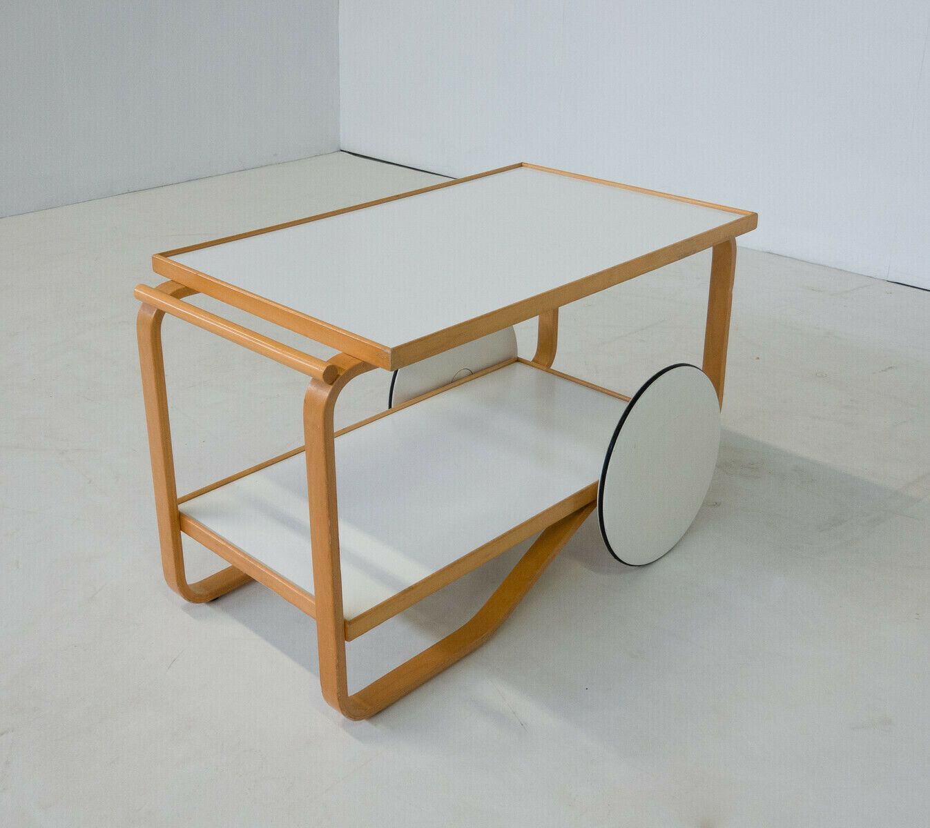 Mid Century Modern "901" Serving Trolley By Alvar Aalto photo Furniture