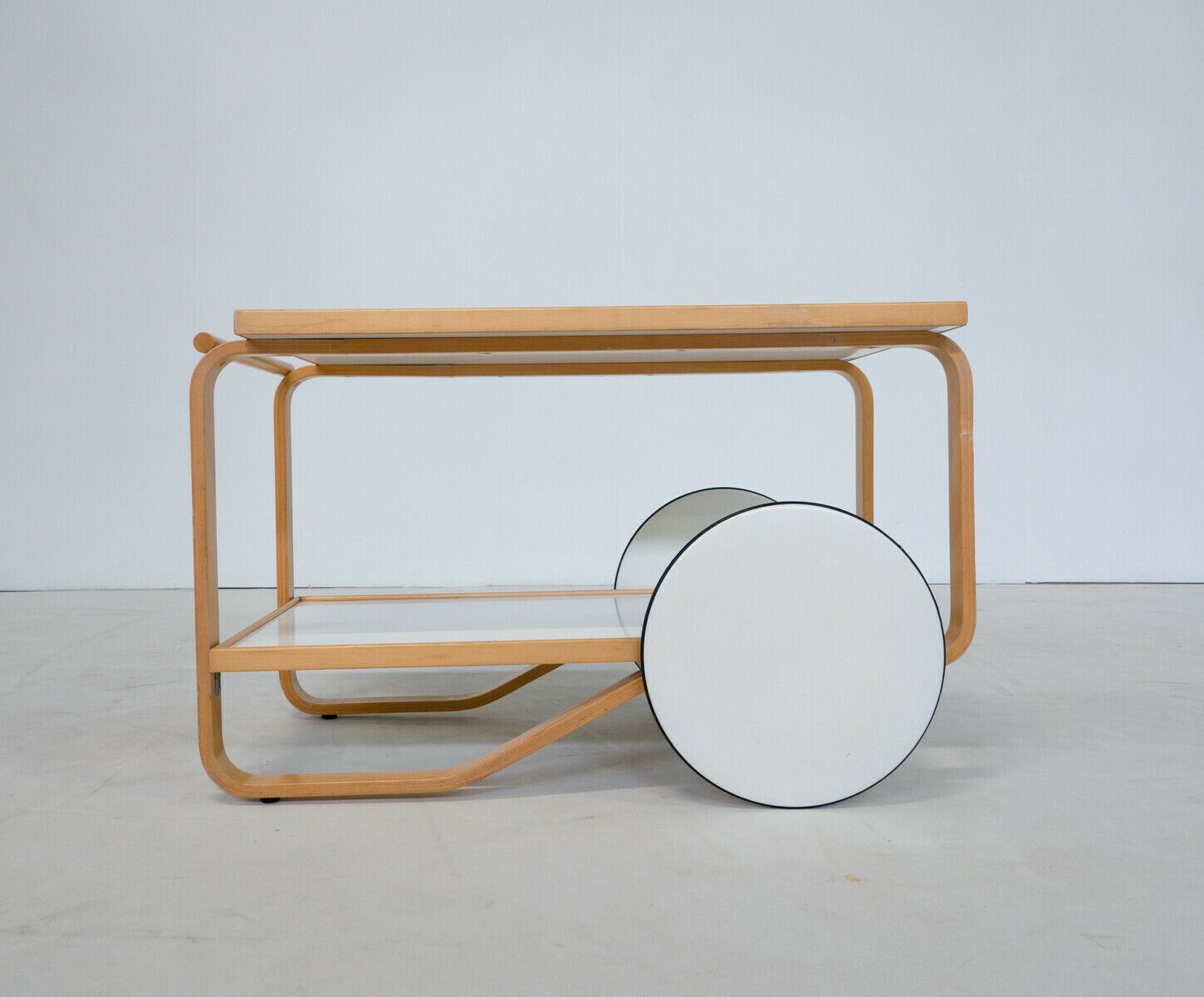Mid Century Modern "901" Serving Trolley By Alvar Aalto photo 3200.0