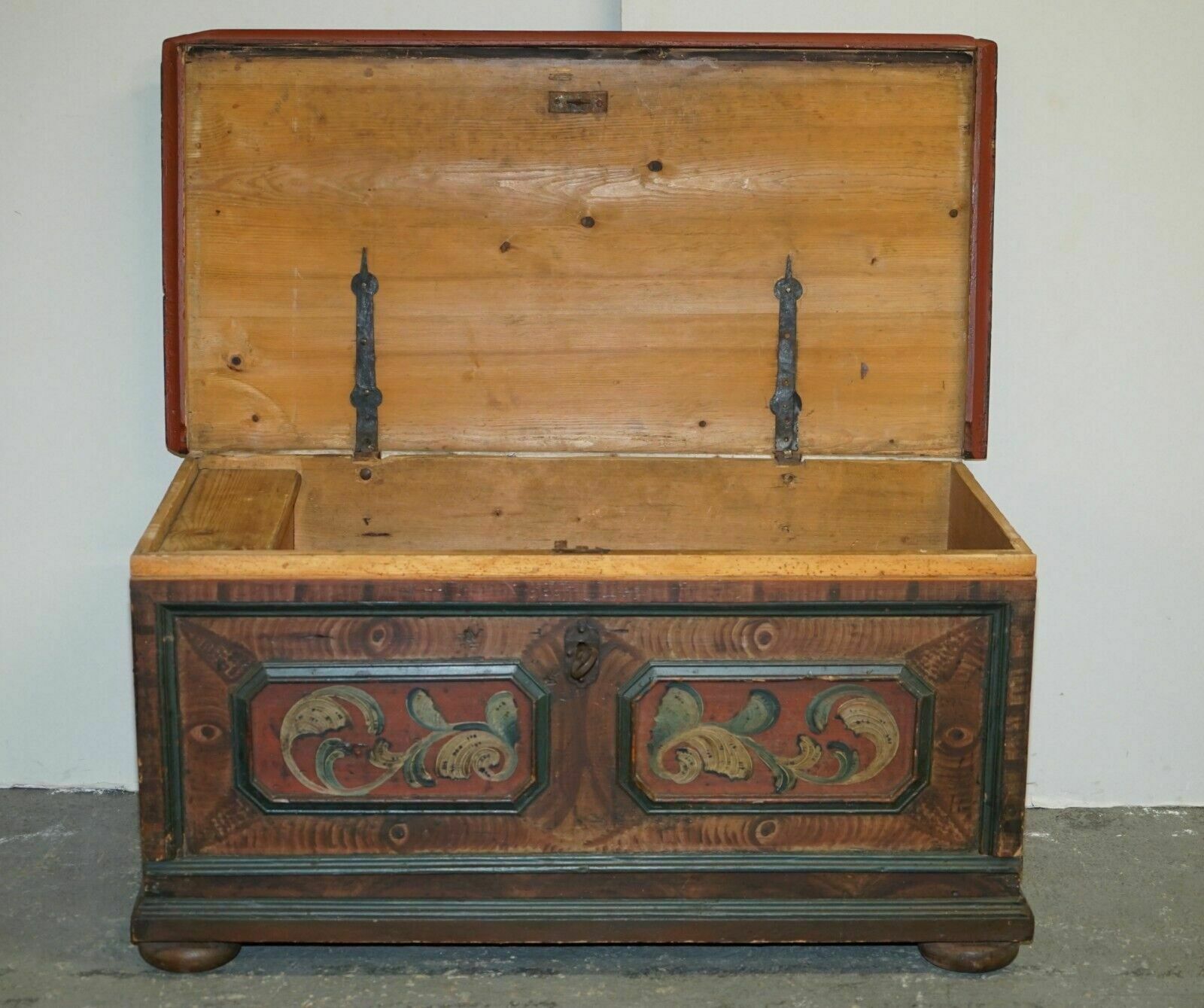 photo buy Circa 1800 Extra Large Antique Original Paint German Blanket Chest Coffer Trunk
