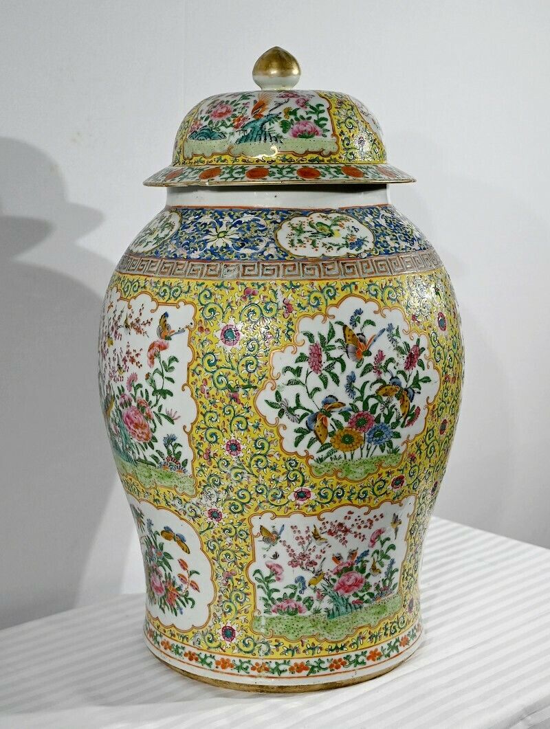 Important Porcelain Vase, Canton   Late 19th Century photo for sale