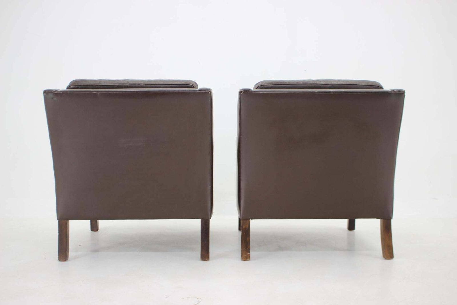 photo furniture 1970s Pair Of Leather Armchairs,Denmark