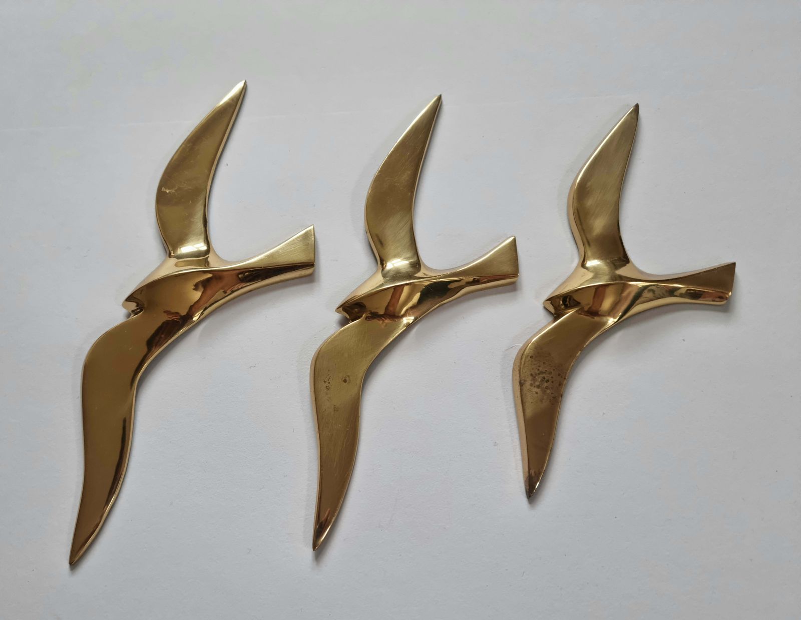 Set Of Three Wall Brass Decor Sculptures Of Seagulls, Austria, 1960s photo Art