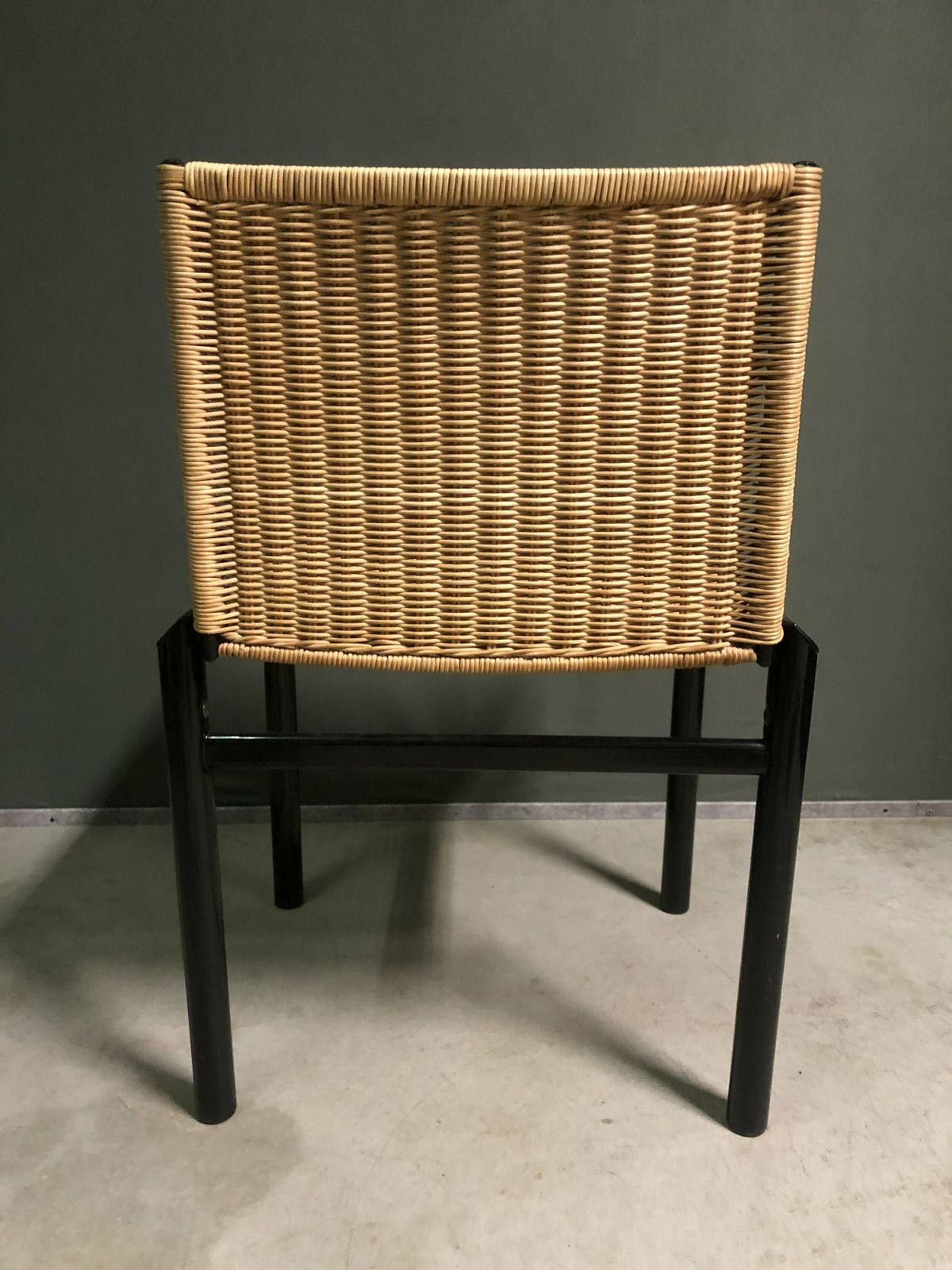4 X Afra & Tobia Scarpa, Mastro Chairs For Molteni 1980. photo vinterior