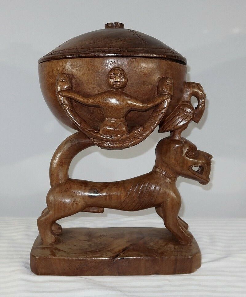 photo vinterior Old African Tobacco Pot, 20th, Early 20th Century