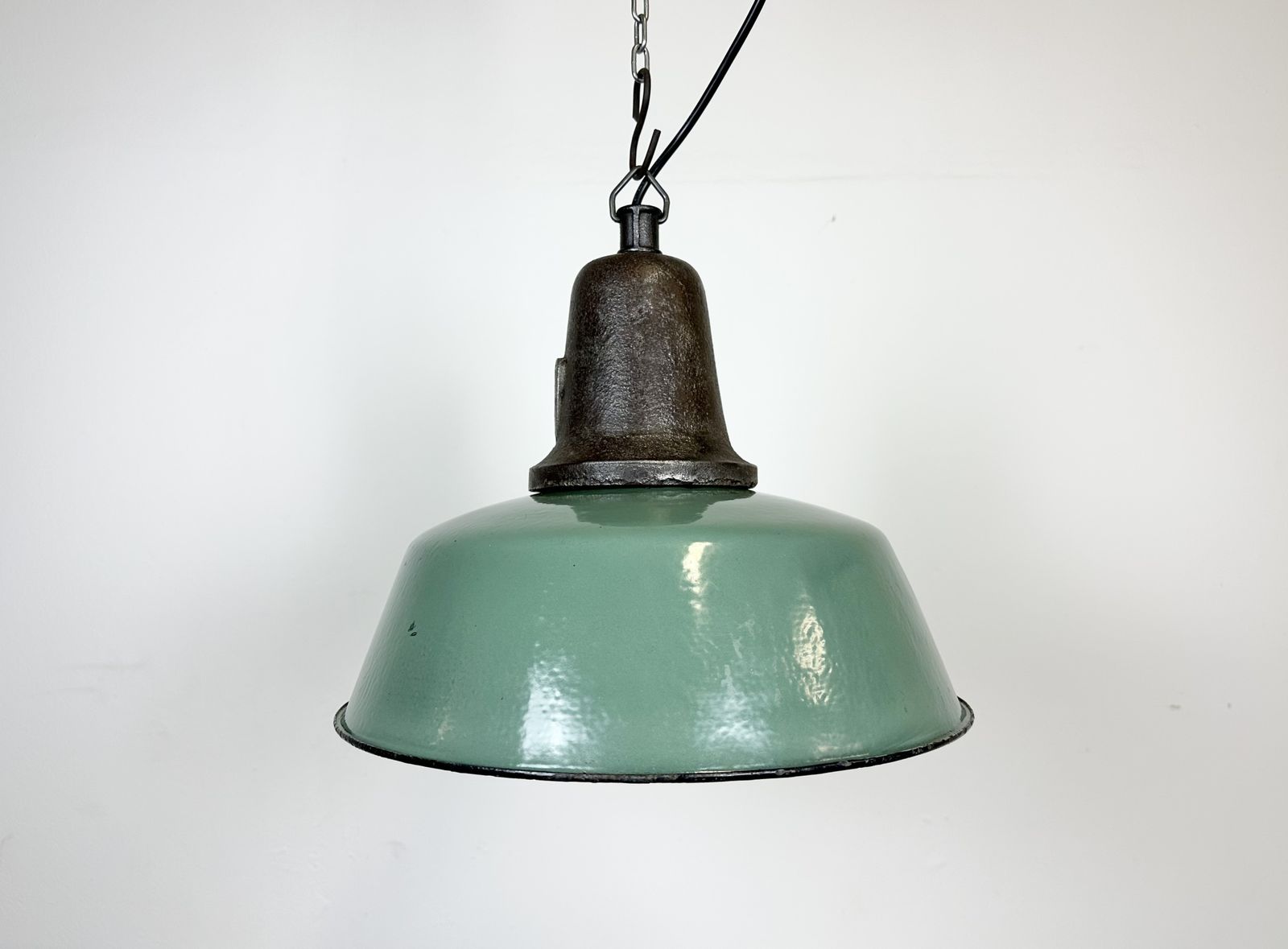 Industrial Green Enamel Factory Lamp With Cast Iron Top, 1960s photo buy