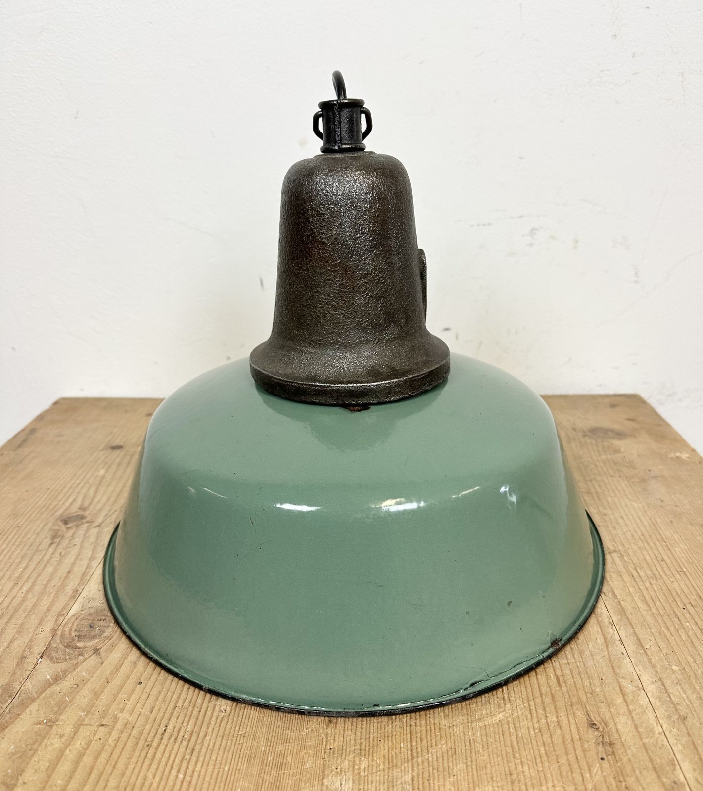 photo buy Industrial Green Enamel Factory Lamp With Cast Iron Top, 1960s