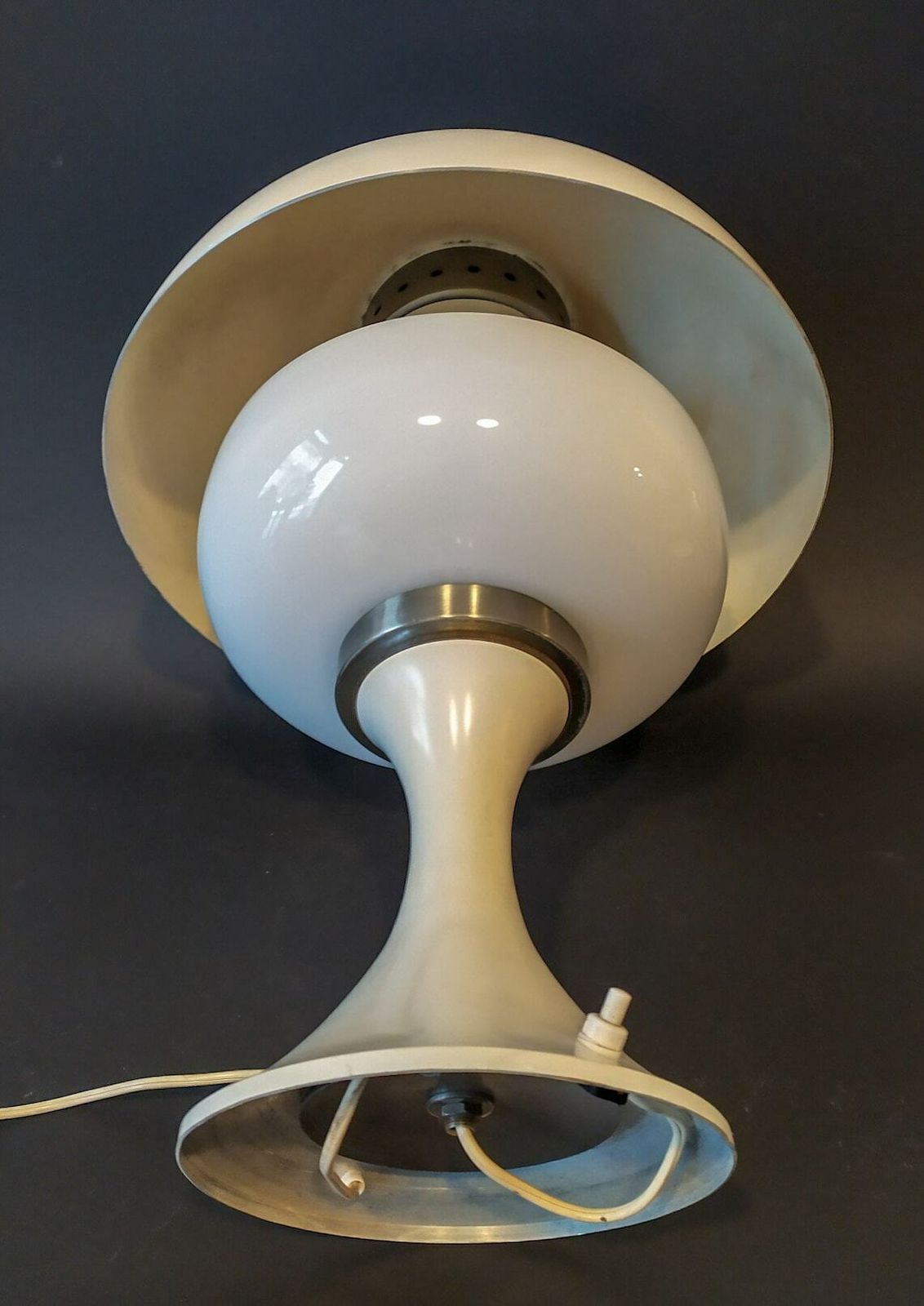 Mushroom Desk Light Vintage Desk Lamp Space Age Design Ufo White Metal Art Glass 70s 3 Lights photo vintage