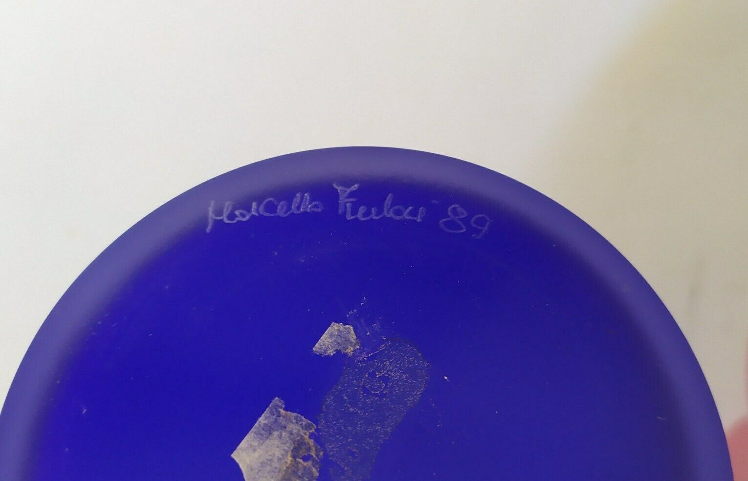 photo for sale Pair Of Bottles In Frosted Murano Glass Lip Design Marcello Furlan 1989 Pink Blue
