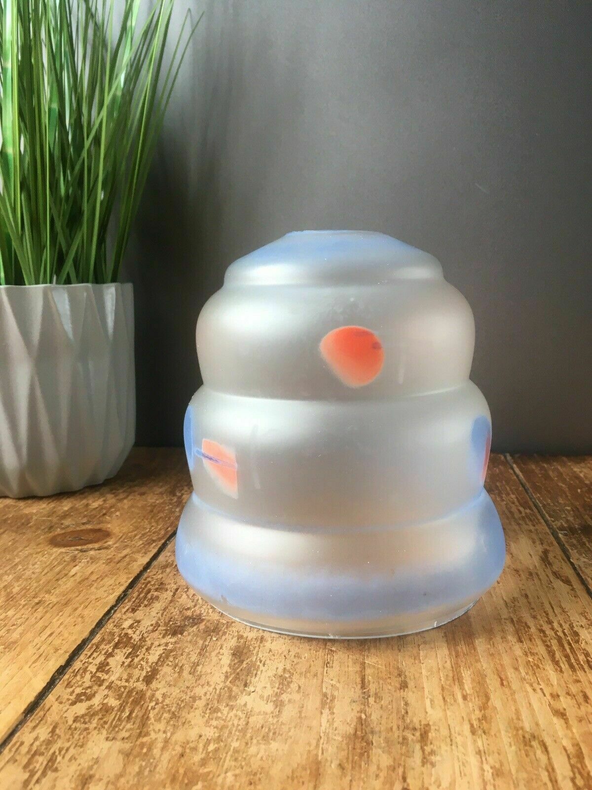 Art Deco 1930s Blue Red Frosted Geometric Beehive Glass Lamp Light Shade Vintage photo 50.0