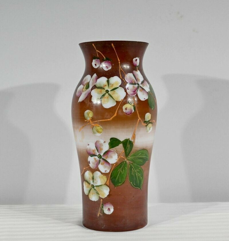 Fine Porcelain Vase, Art Nouveau – 1900
