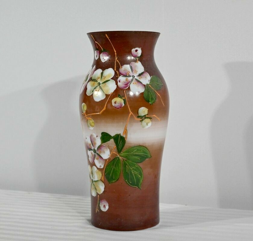 Fine Porcelain Vase, Art Nouveau – 1900 photo for sale