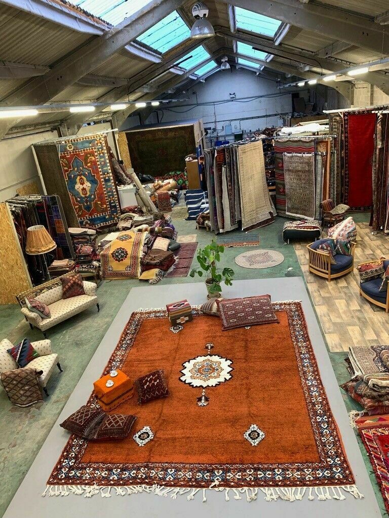X Large Vintage Moroccan Rug 405x350 Cm Berber Atlas, Tribal photo furniture
