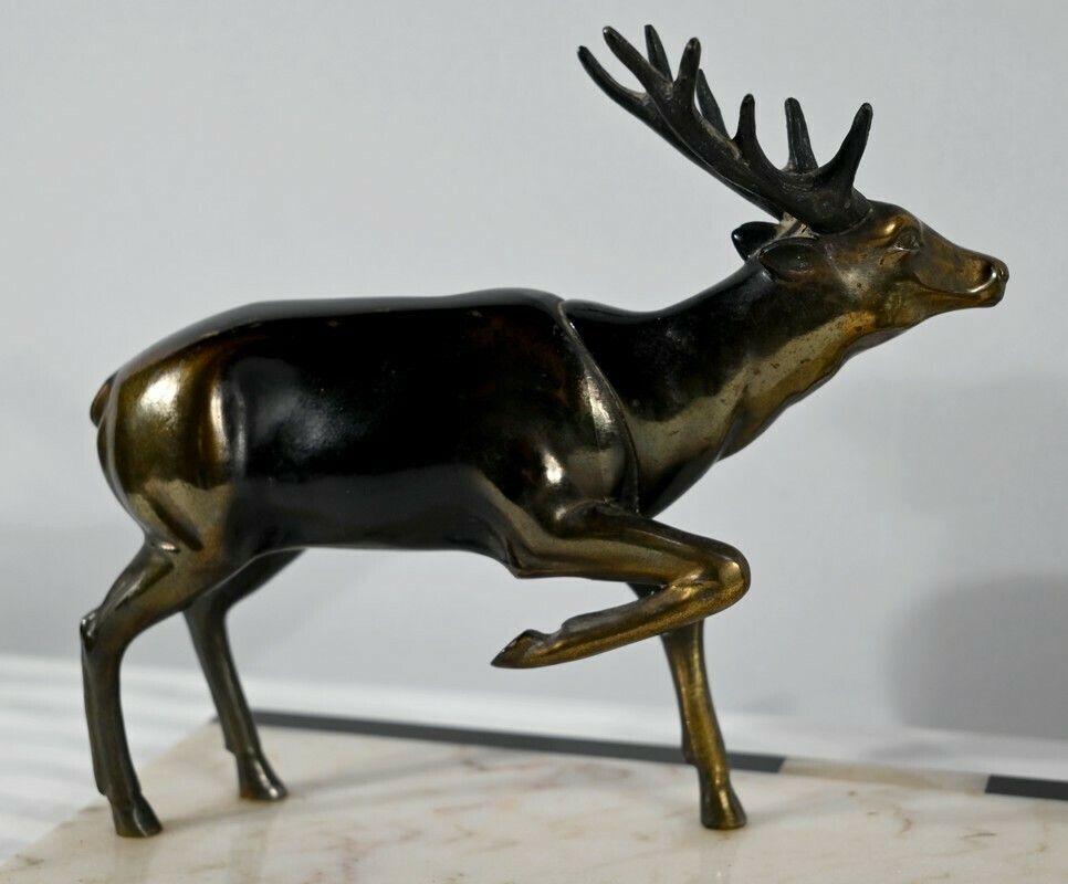 photo buy Stag, Doe And Fawn Group In Spelter – Early 20th Century