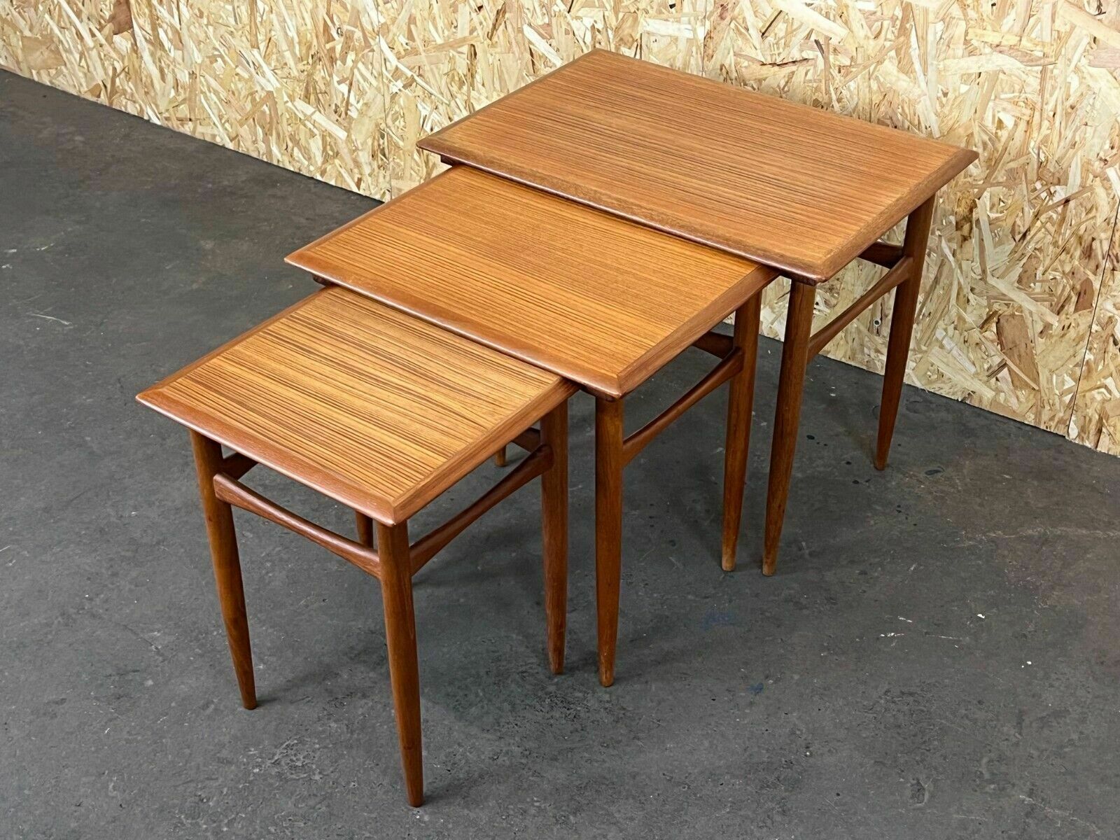 photo vintage 60s 70s Teak Nesting Tables Kai Kristiansen Skovmand & Andersen Design
