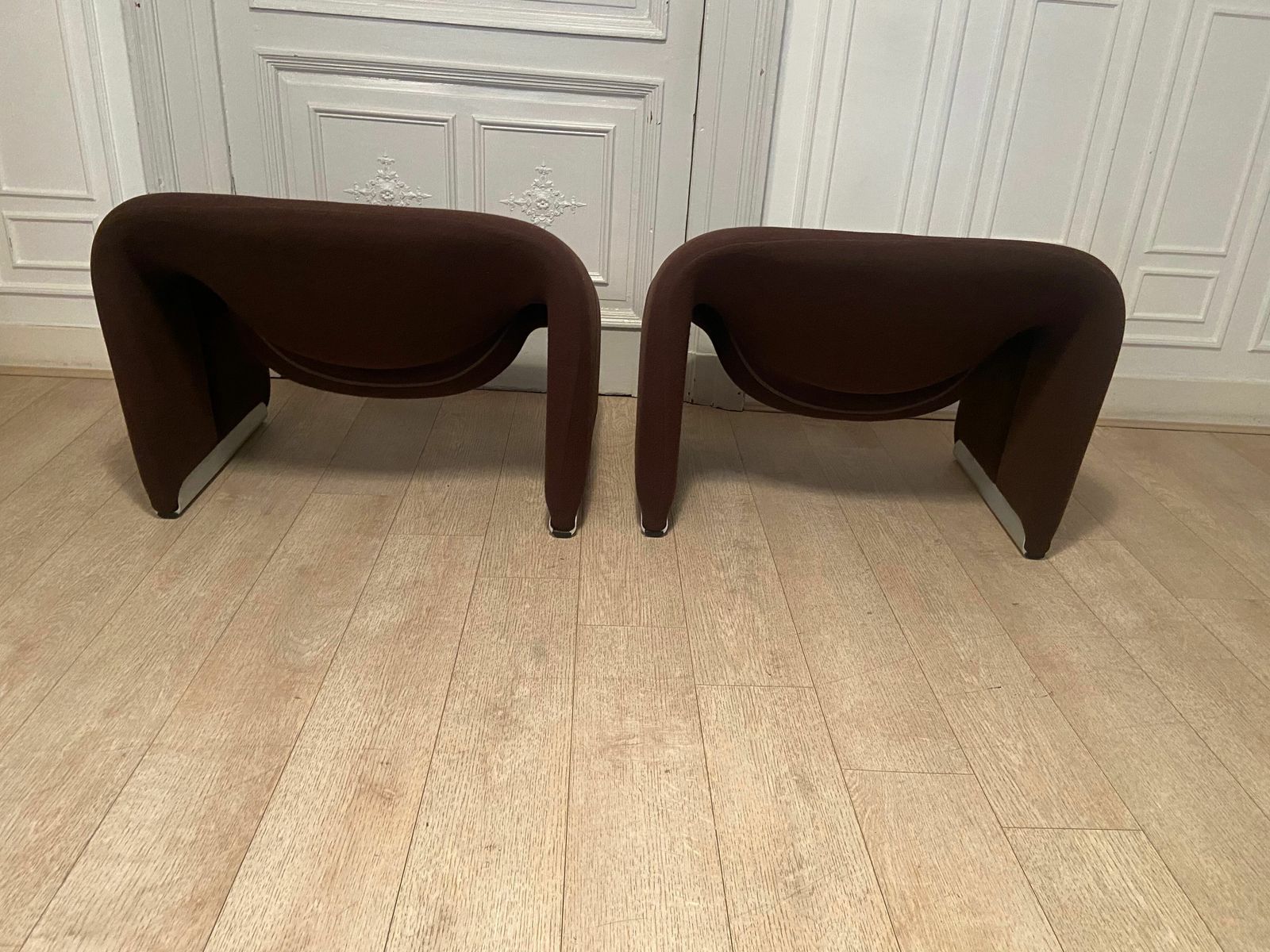 Armchairs Groovy, Pierre Paulin, Artifort photo Furniture