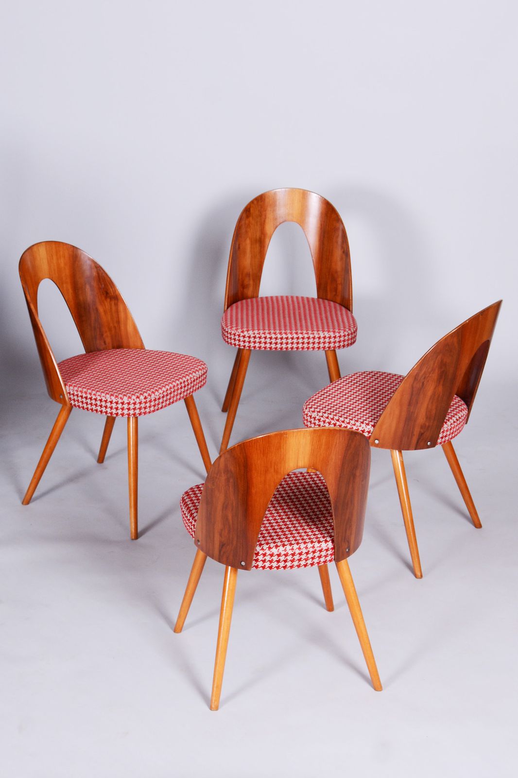 Four Restored Mid Century Chairs, Antonin Suman, Beech, Walnut, Czechia, 1950s photo vinterior