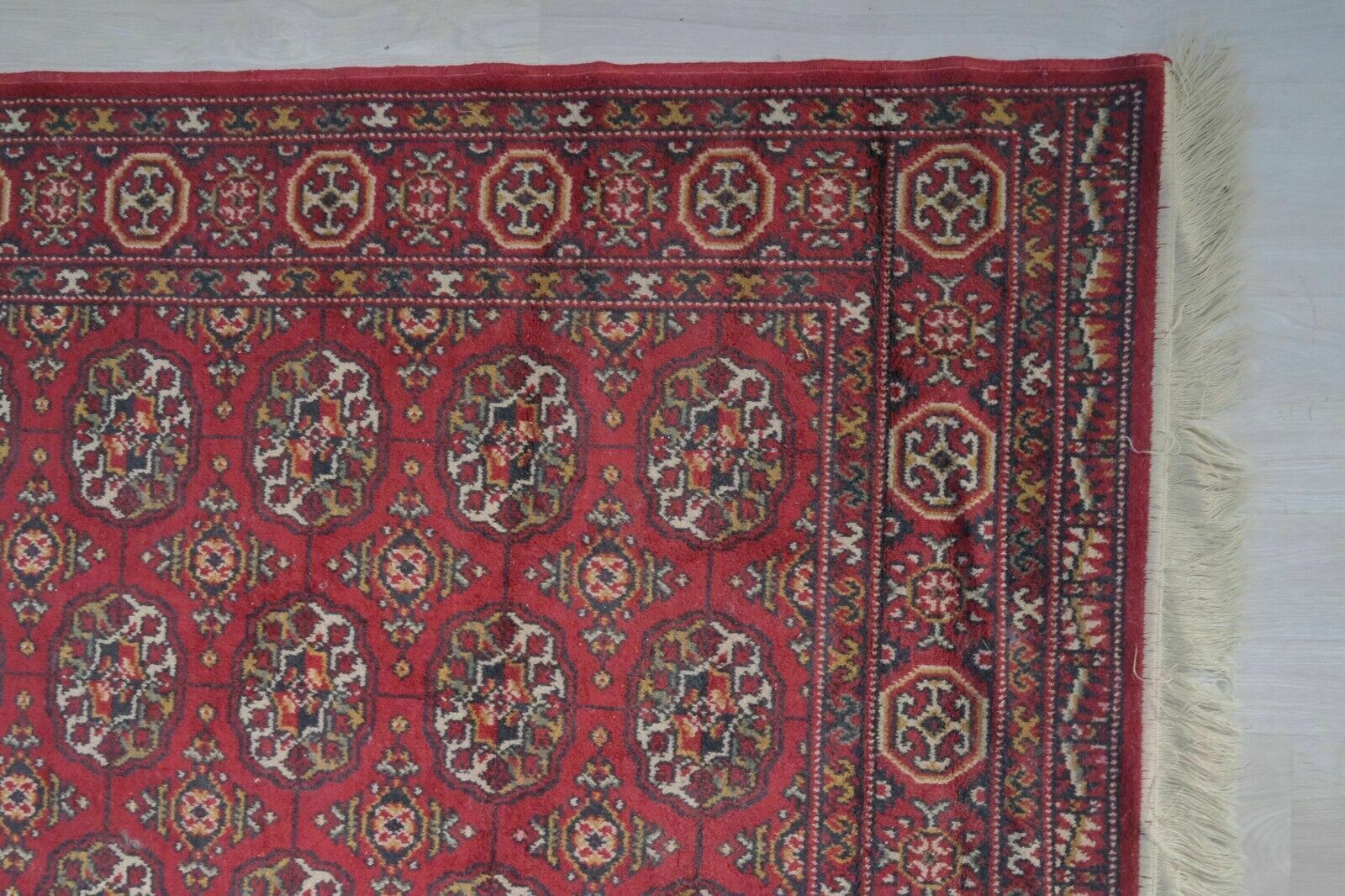 Medium Size Due Palme Zenit Wool Carpet Red With Fringes photo 106.0