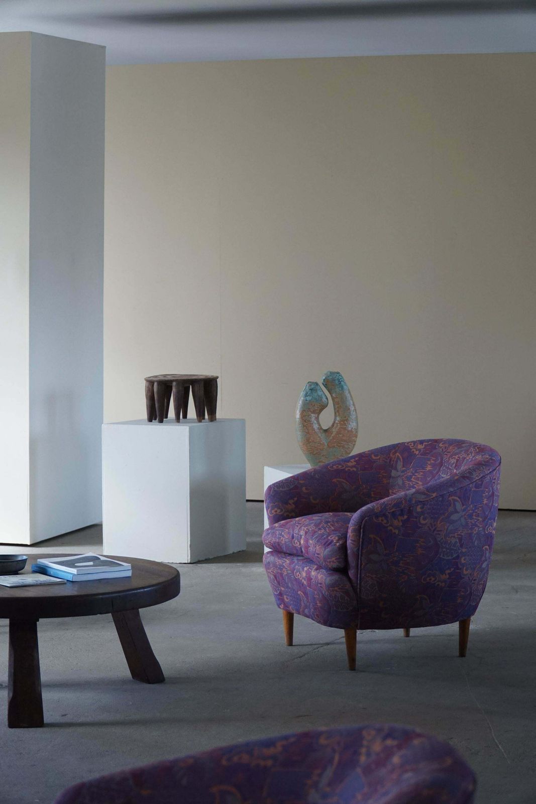 Gio Ponti, Casa E Giardino, A Pair Of Lounge Chairs, Reupholstered, 1940s photo vintage