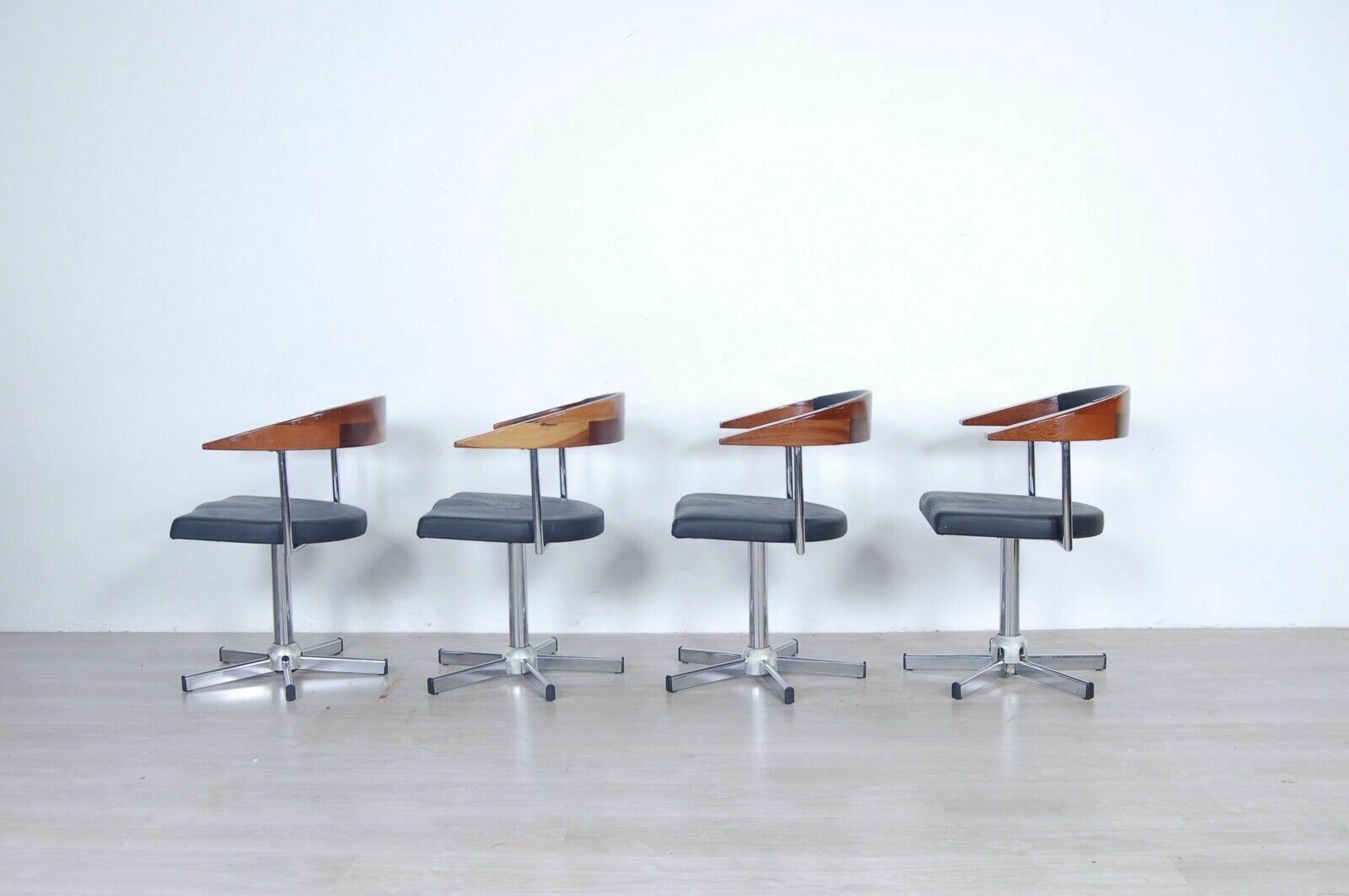 Chairs With Armrests Maletti Armchairs Design 90s Steel Leather Wood photo 263.0