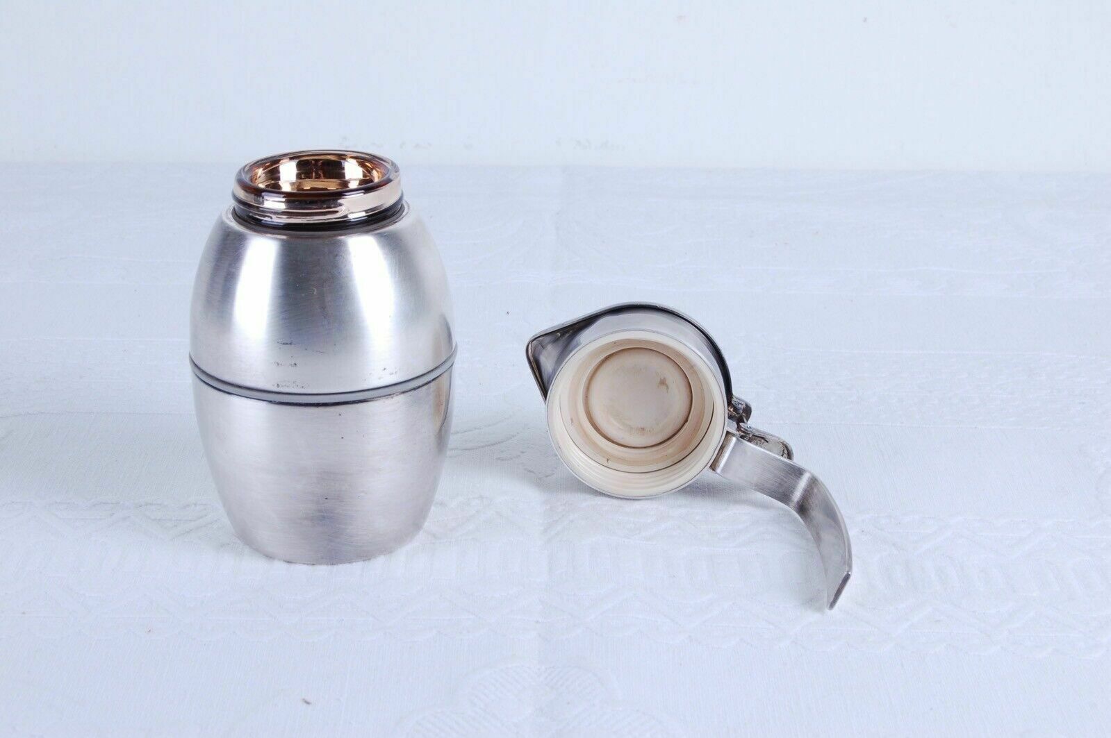 photo furniture Vintage Thermos Vintage Hermetic Thermal Jug From The 70s In Steel Made In Germany