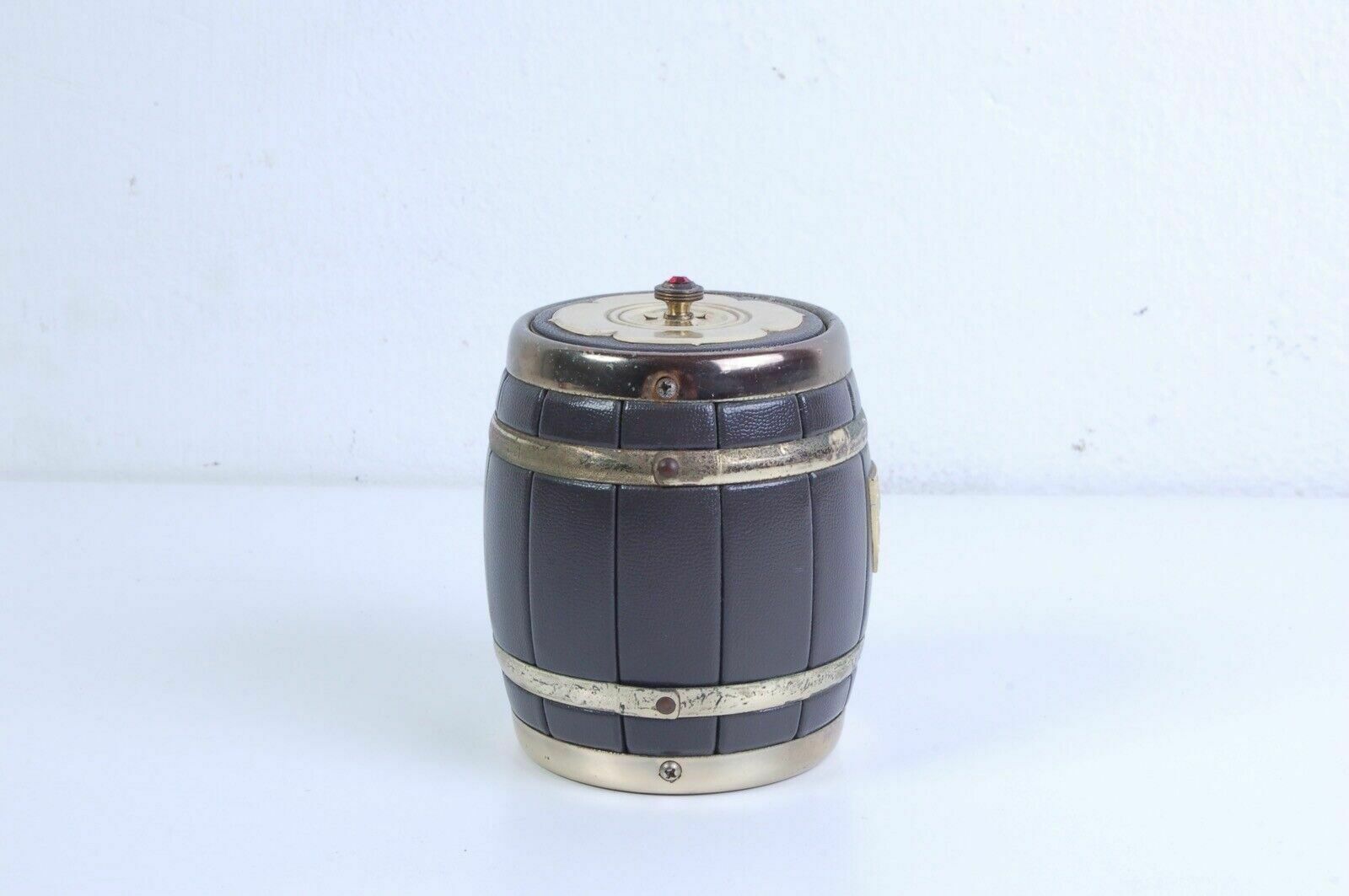 Cigarette Dispenser Barrel Desk Accessory Gift Idea Smokers Keiwa Barrel photo 60.0