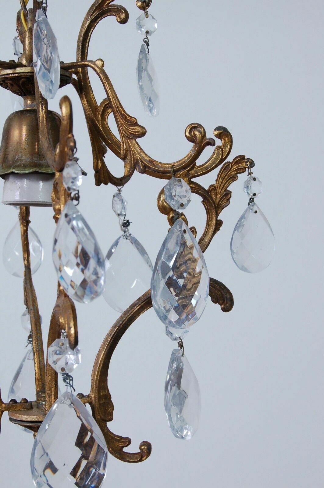 photo furniture Old Chandelier Pendant Drops Vintage 1930s Design Home Furnishing.
