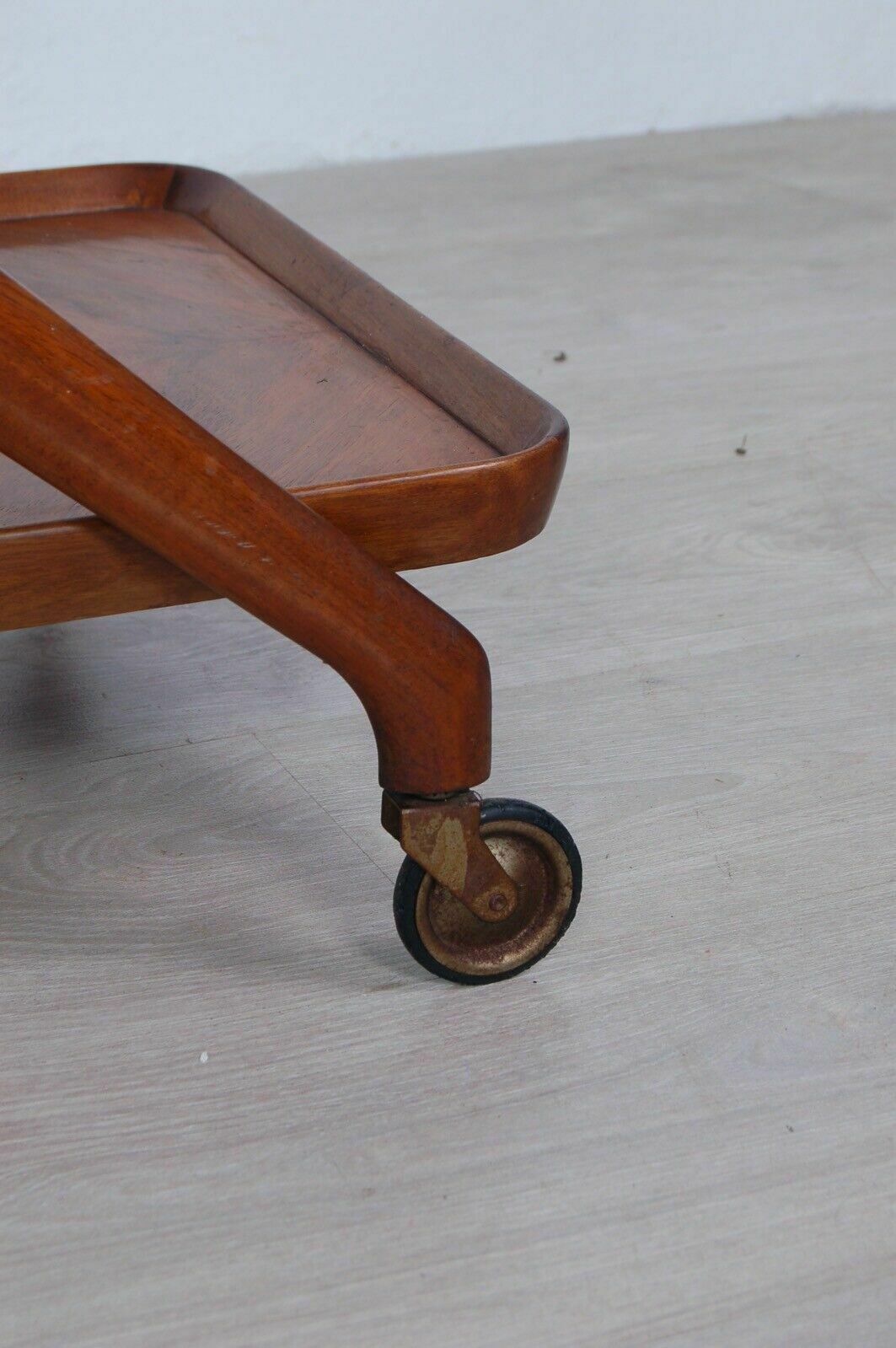 Cesare Lacca For Cassina Bar Trolley With Beech Wood Design From The 1950s photo vintage
