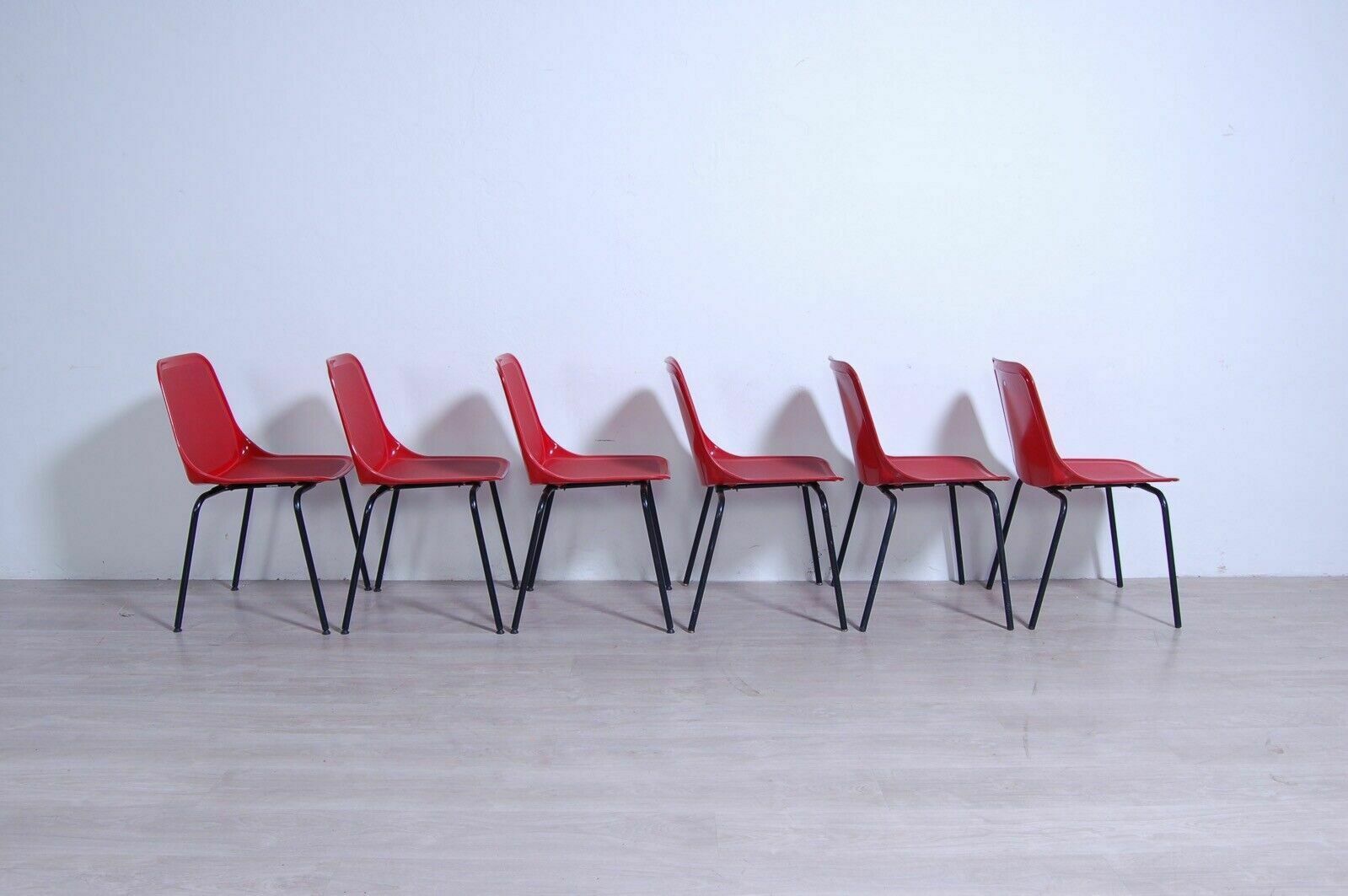 Set Of Six Chairs Mim Roma Vintage Design Chair From The 60s In Iron With Red Plastic photo buy