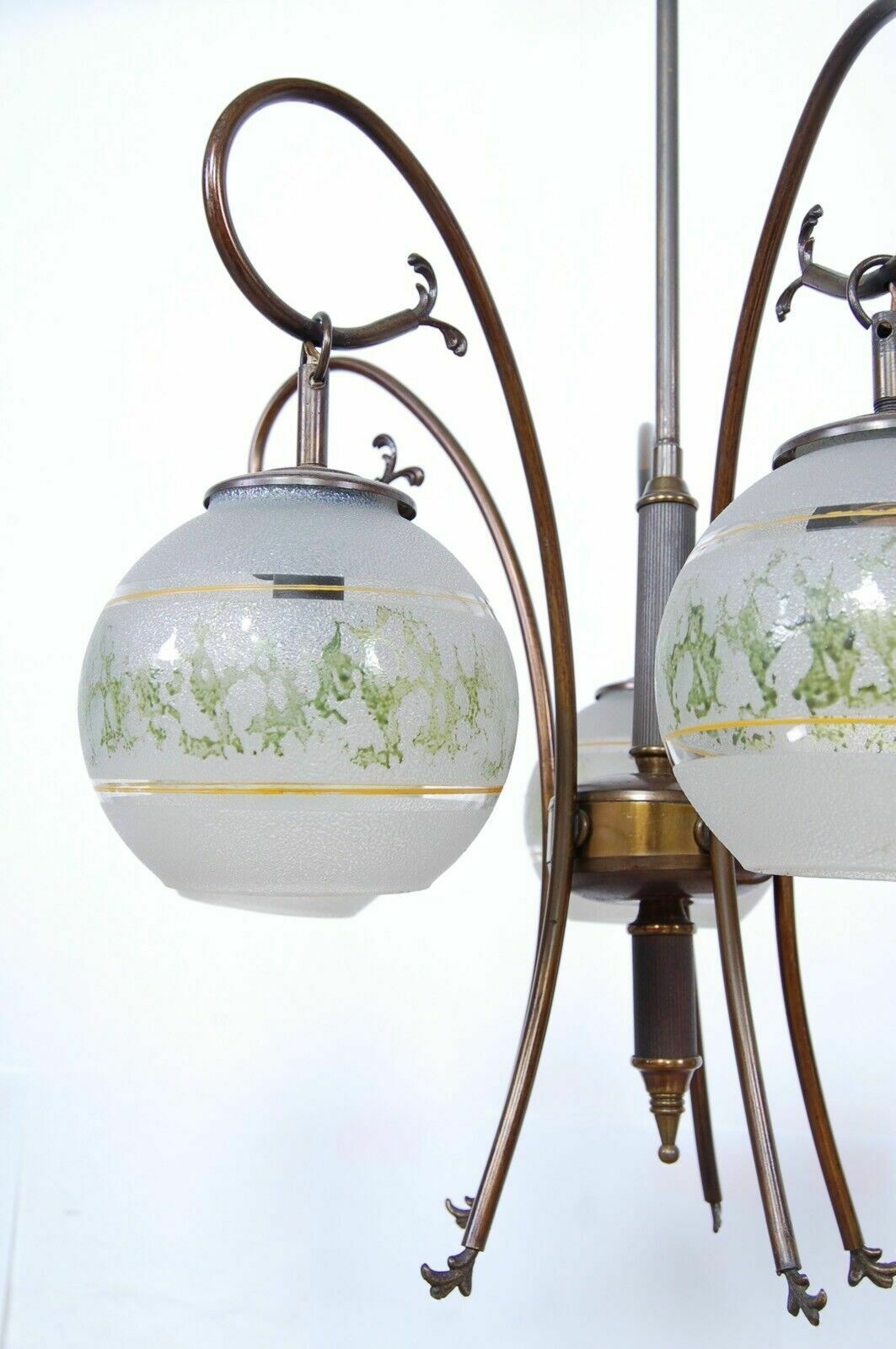 1950s Design Chandelier Vintage Brass 5 Lampshade Satin Glass Green Decoration photo vinterior