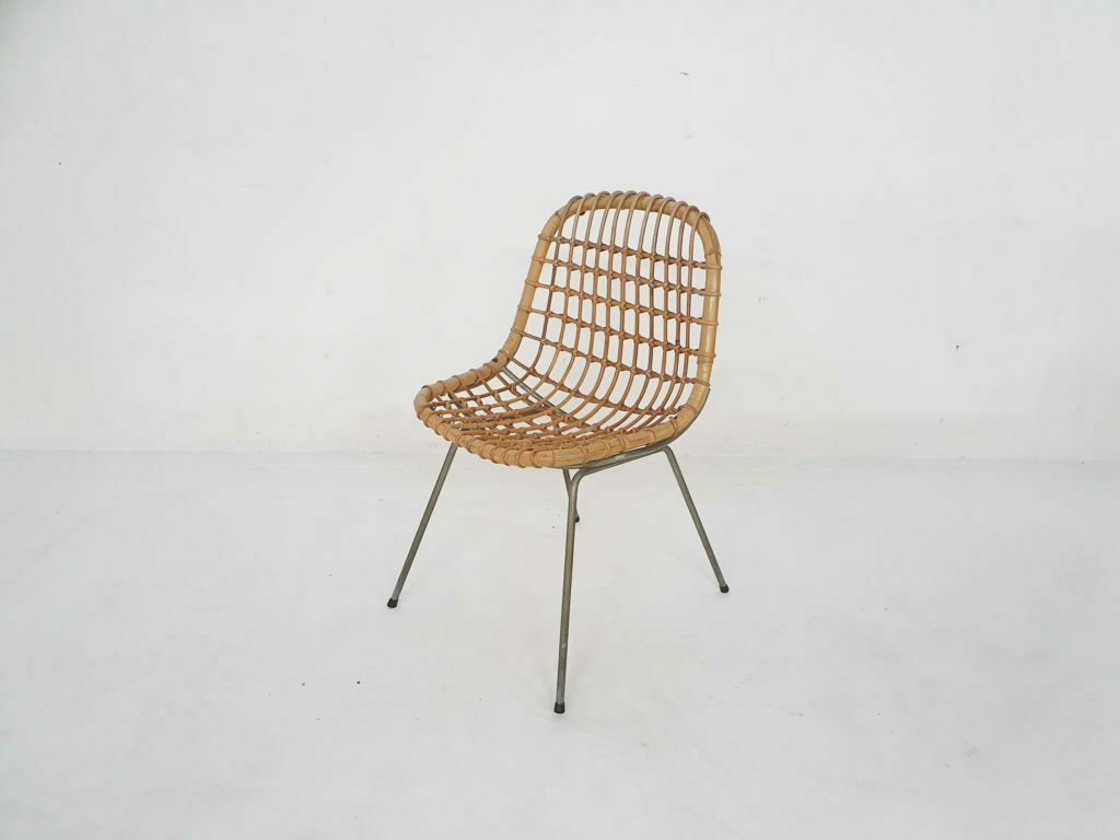 Vintage Rotan En Metalen Eetkamerstoel photo for sale