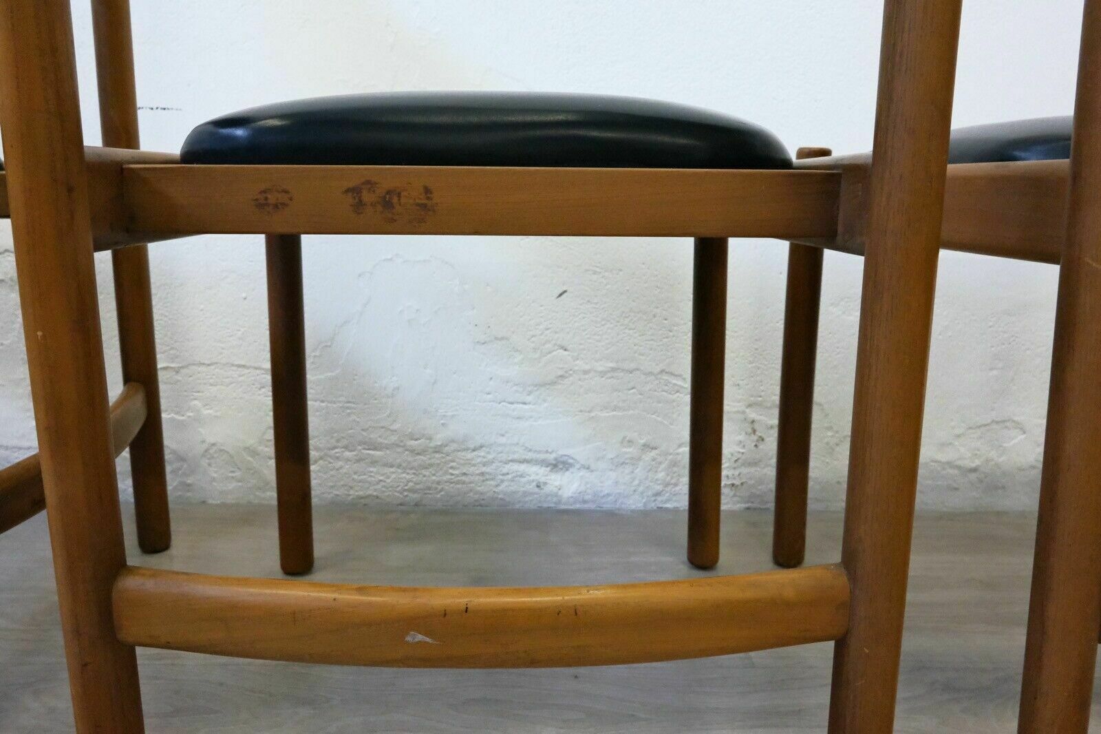 Set Of 4 Isa Bergamo Design Chairs In Wood And Black Leather. Italian Manufacture. 1960s photo buy